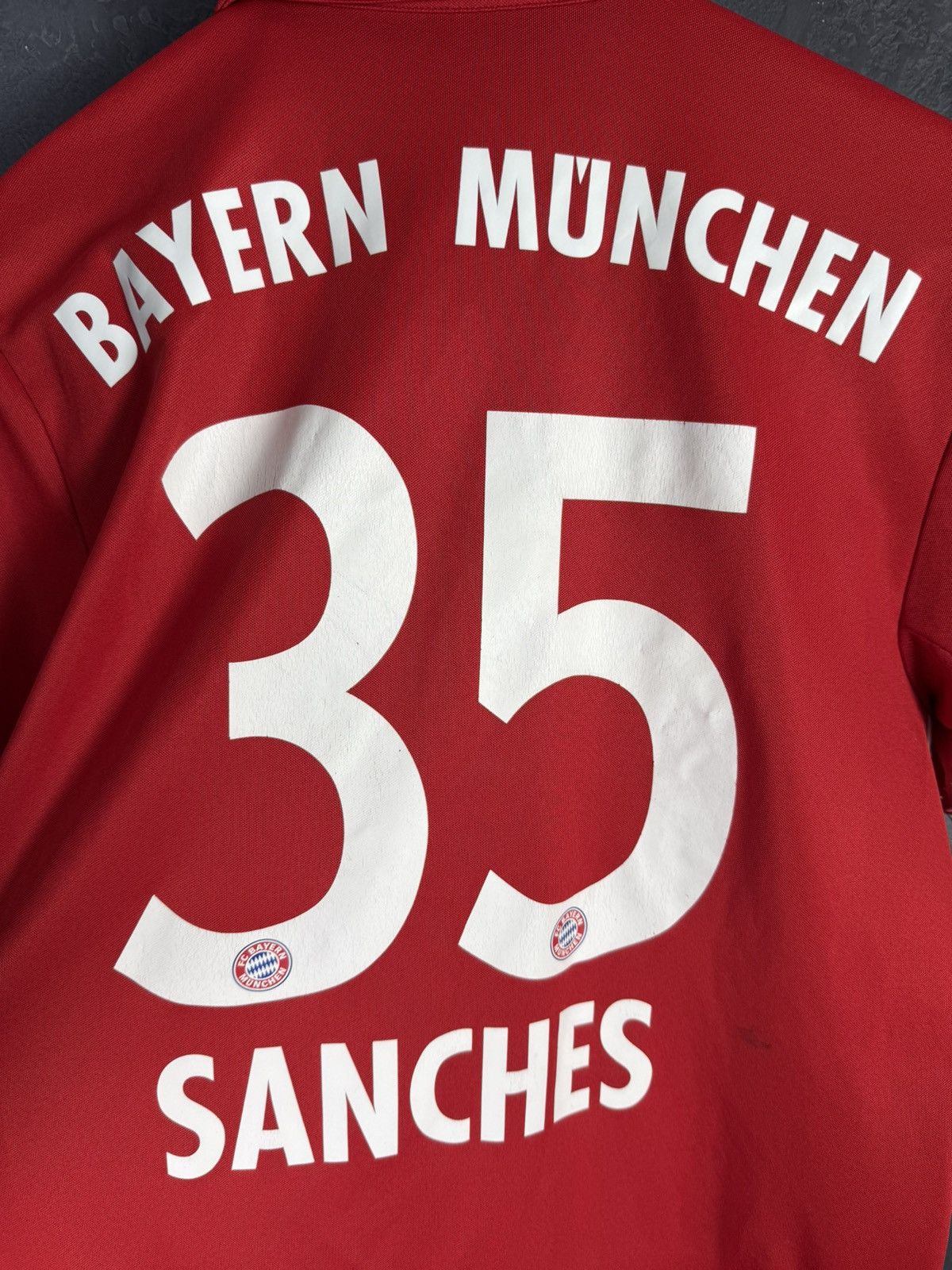 Adidas Sanches Bayern Munich Jersey Home football shirt 2016 Adidas Size US S / EU 44-46 / 1 - 10 Thumbnail