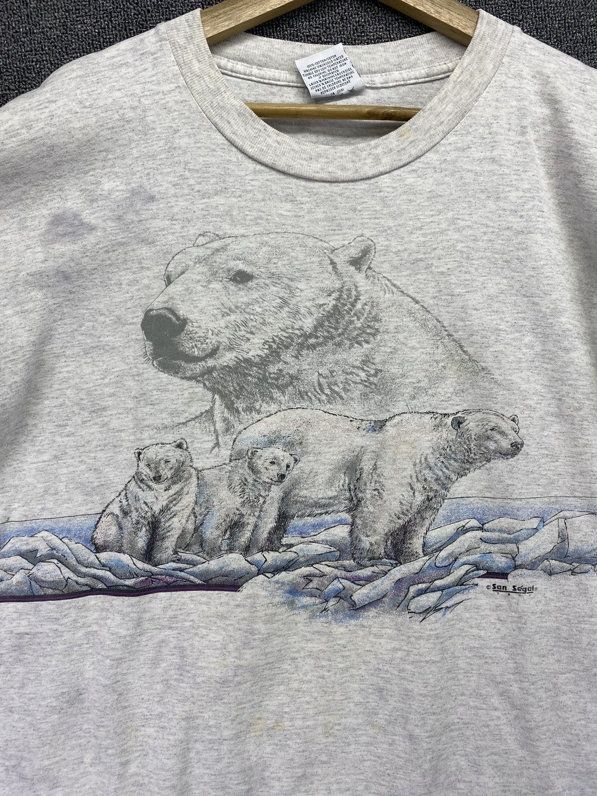 Vintage Vintage Habitats Fullprint Canada Tee T Shirts Size US L / EU 52-54 / 3 - 14 Thumbnail