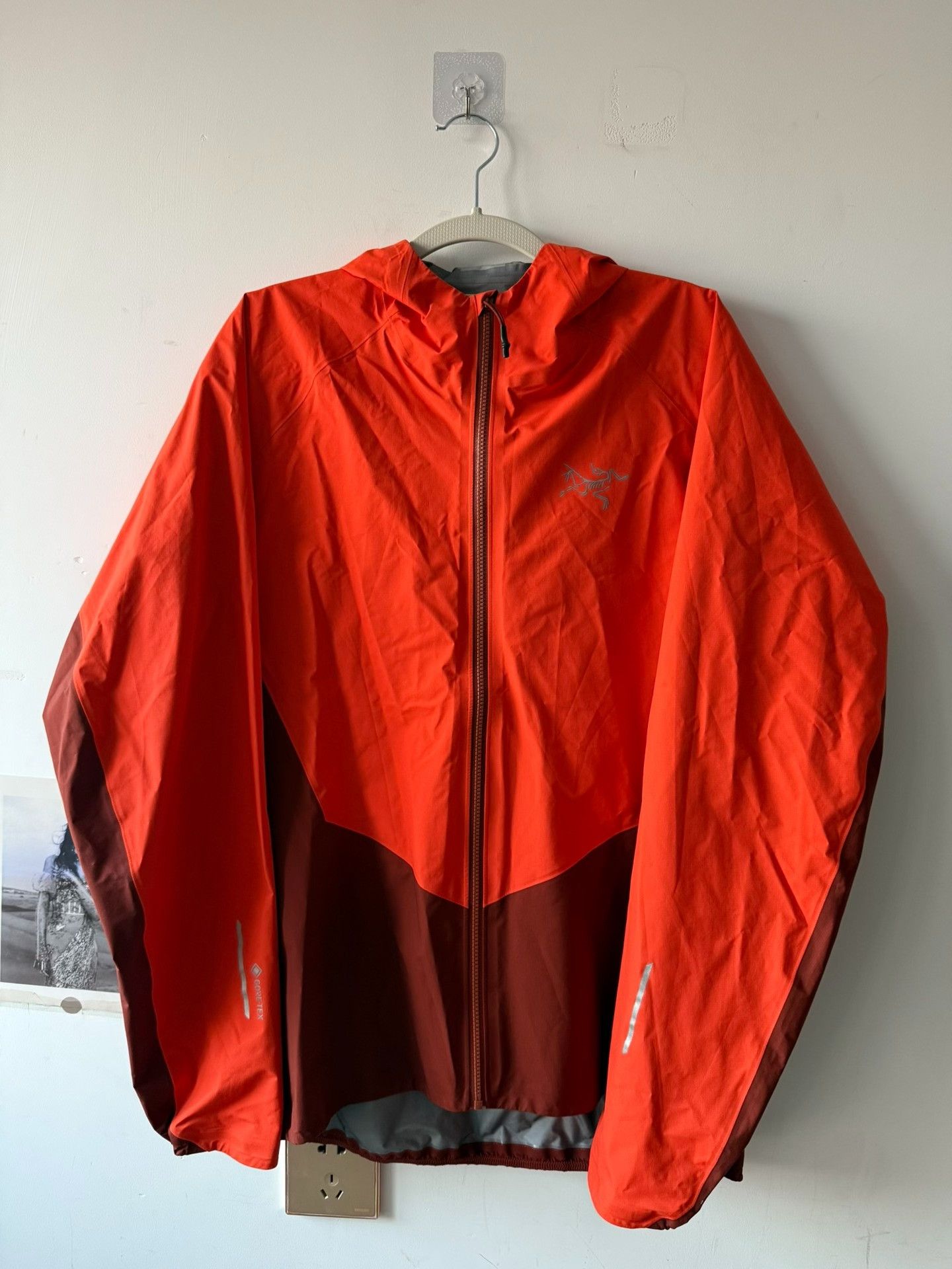 Arc'teryx Arc'teryx Patchwork Orange Light Jacket M Men Size US M / EU 48-50 / 2 - 1 Thumbnail