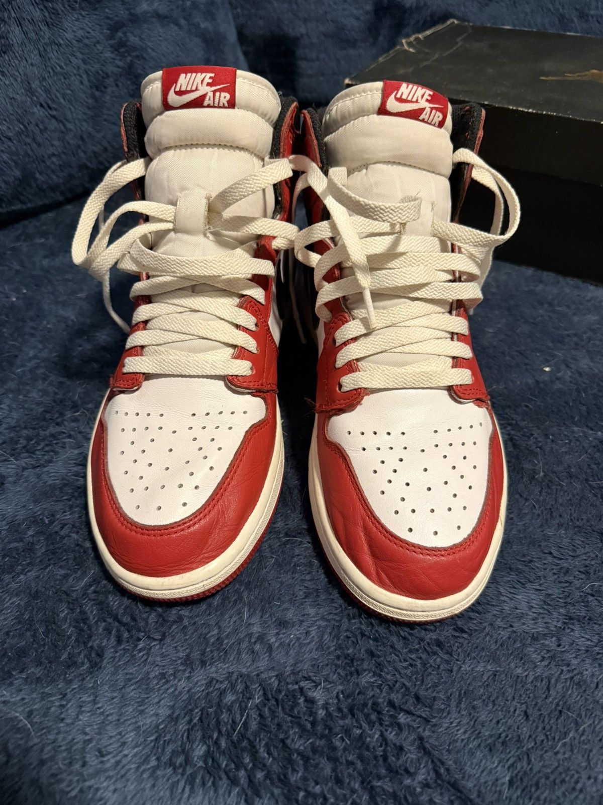 Jordan Brand 2015 Jordan 1 chicago high Size US 10 / EU 43 - 4 Thumbnail