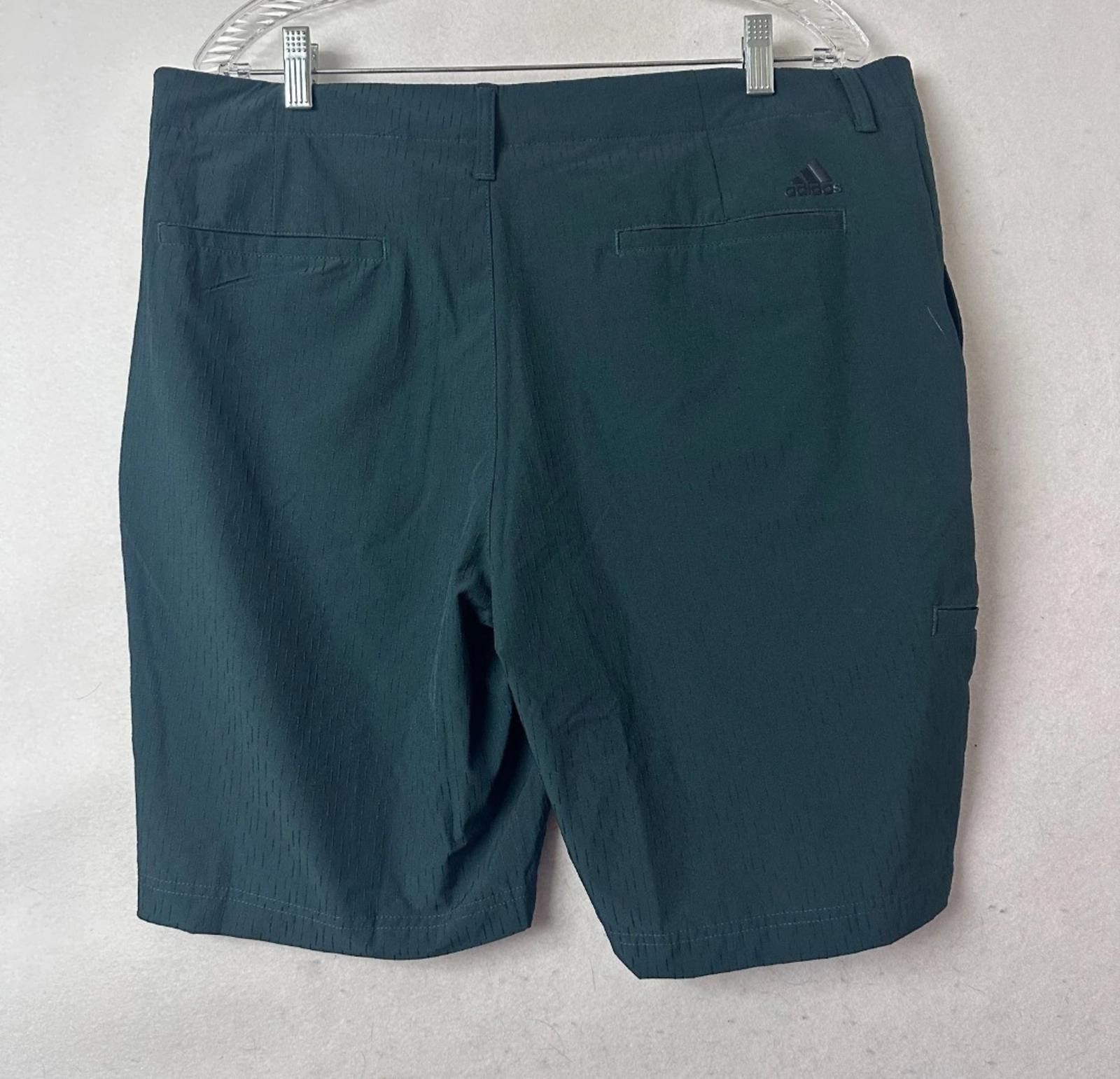 Adidas Adidas Men's Casual Shorts Size 42 Size US 42 / EU 58 - 2 Thumbnail