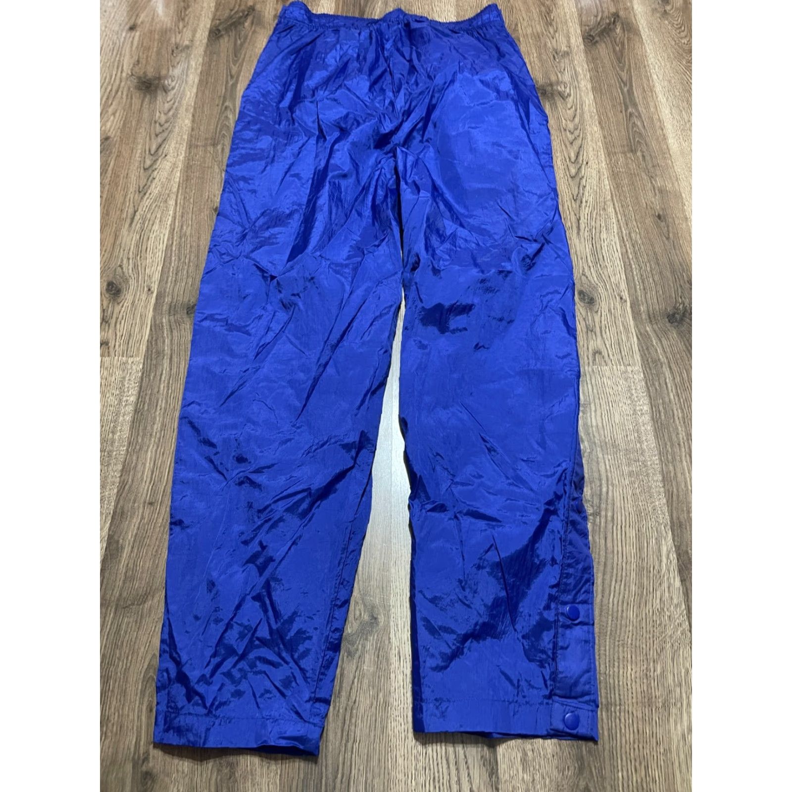 Spalding Spalding ACTIVEWEAR Pants Womens Medium Blue Windbreaker Side Buttons Regular Inseam 28.5" Straight Pants Daywear Casual WindsFallSpringSummer Mens? Size 32" / US 10 / IT 46 - 2 Thumbnail