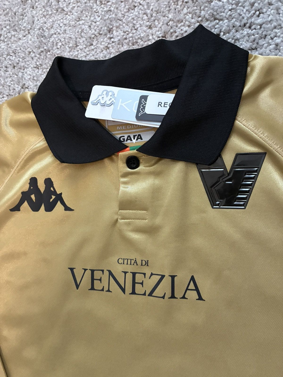 Kappa Venezia FC 2022/2023 Third Kit Size US M / EU 48-50 / 2 - 3 Thumbnail