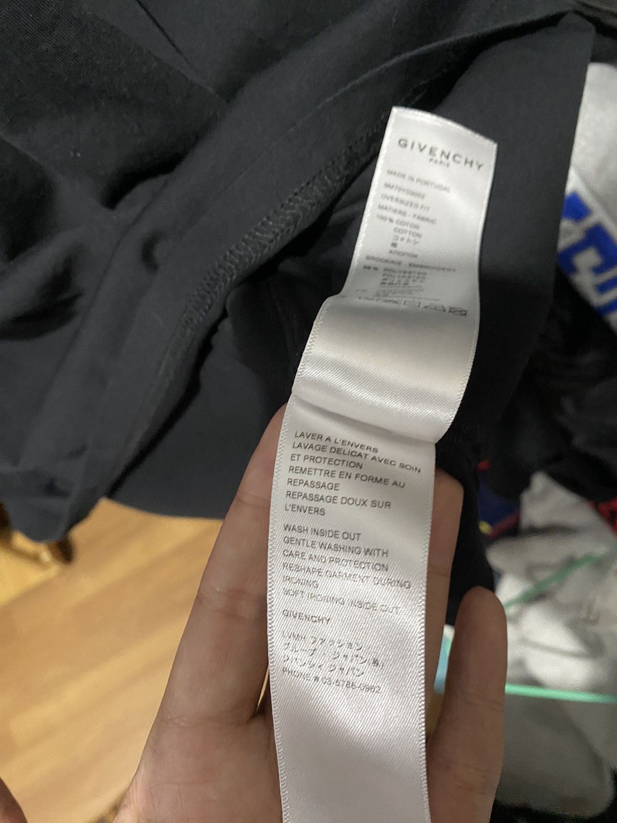 Givenchy Givenchy Paris T-shirt Size US S / EU 44-46 / 1 - 11 Thumbnail