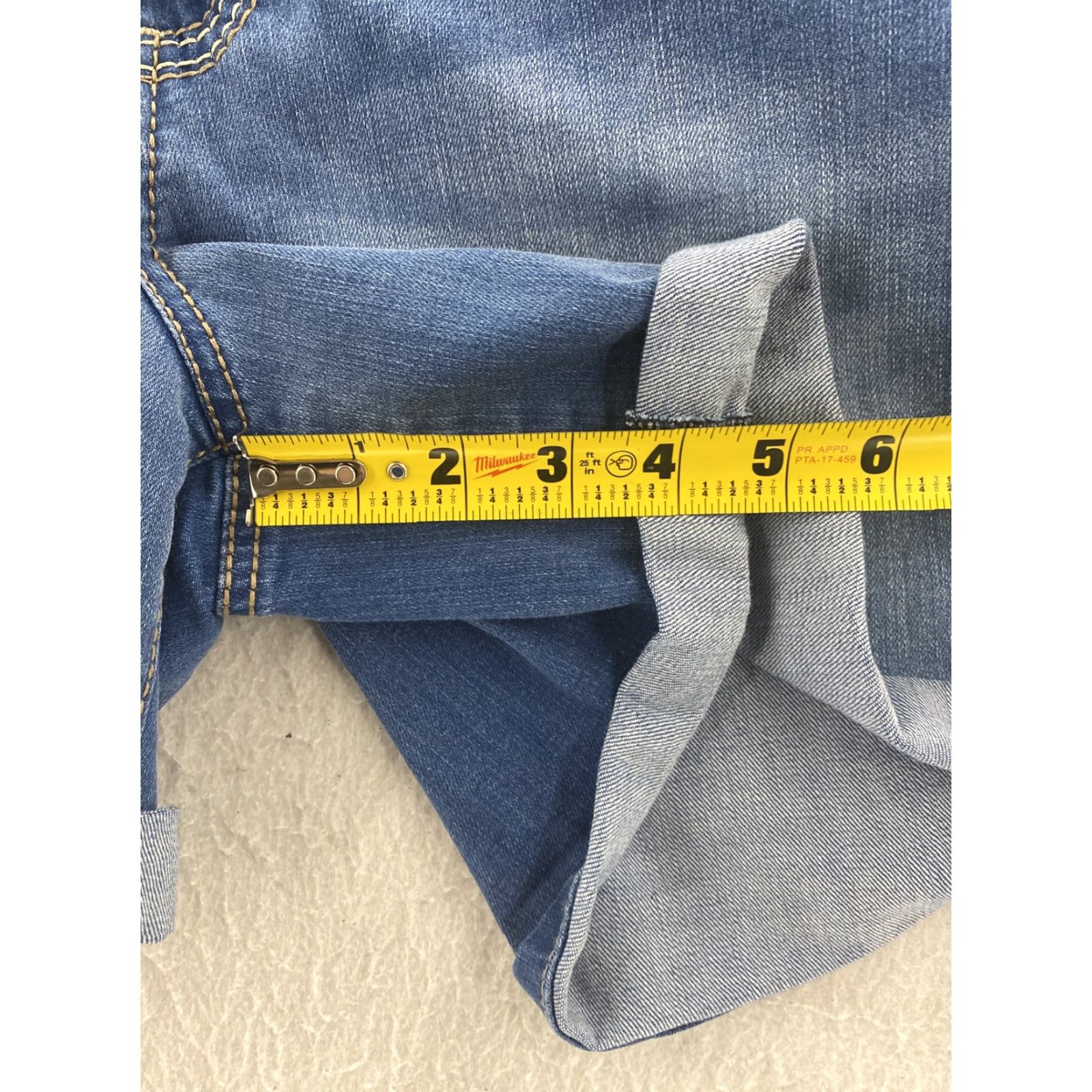 Vintage Seven7 Womens Jeans Shorts 14 Light Blue Cuffed Embellished Pockets 5 Inseam NWT Bohemian Style Size 36" / US 14 / IT 50 - 4 Thumbnail