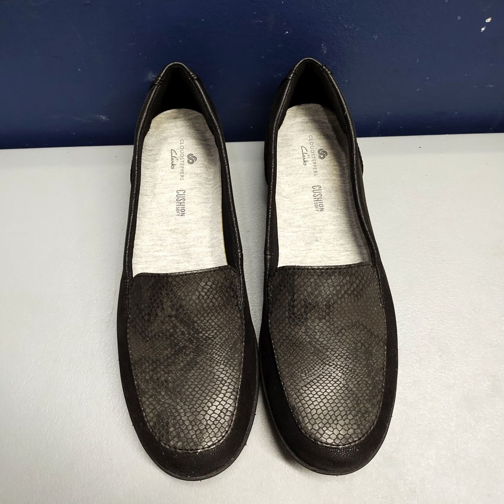 Clarks Clarks Cloudsteppers Ayla River Loafers Women 6M Black Snake Print Slip On Flat Shoes Women Size 6 Size US 6 / IT 36 - 3 Thumbnail