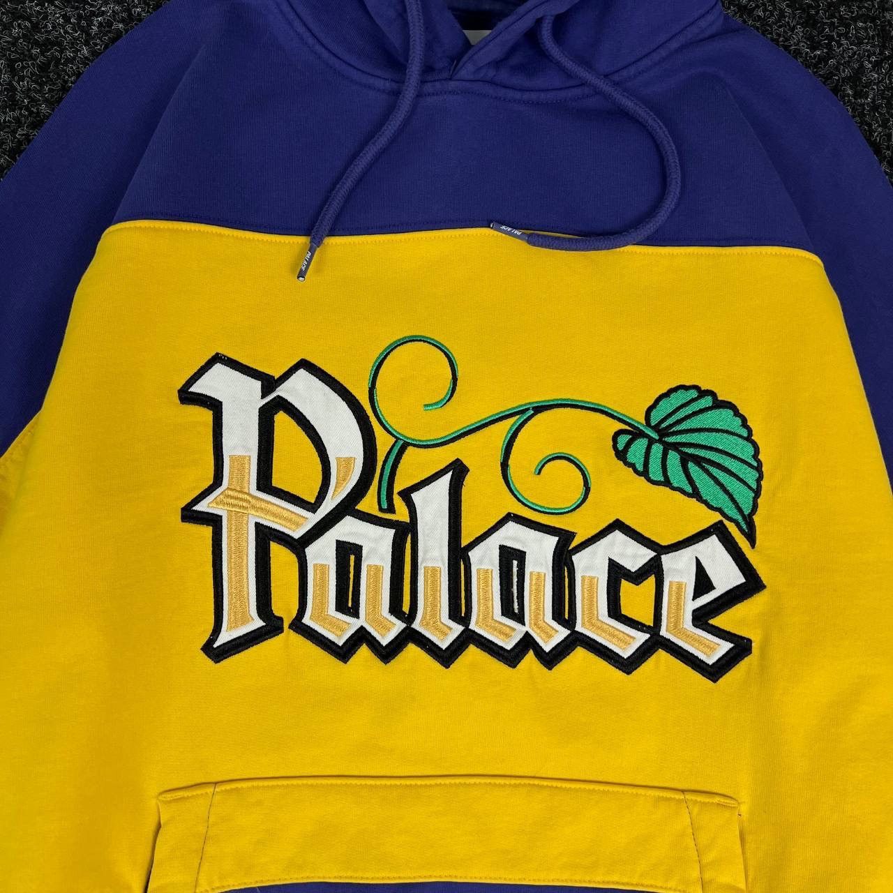 Palace Palace skateboard hoodie big print sk8 drip y2k style Size US M / EU 48-50 / 2 - 4 Thumbnail