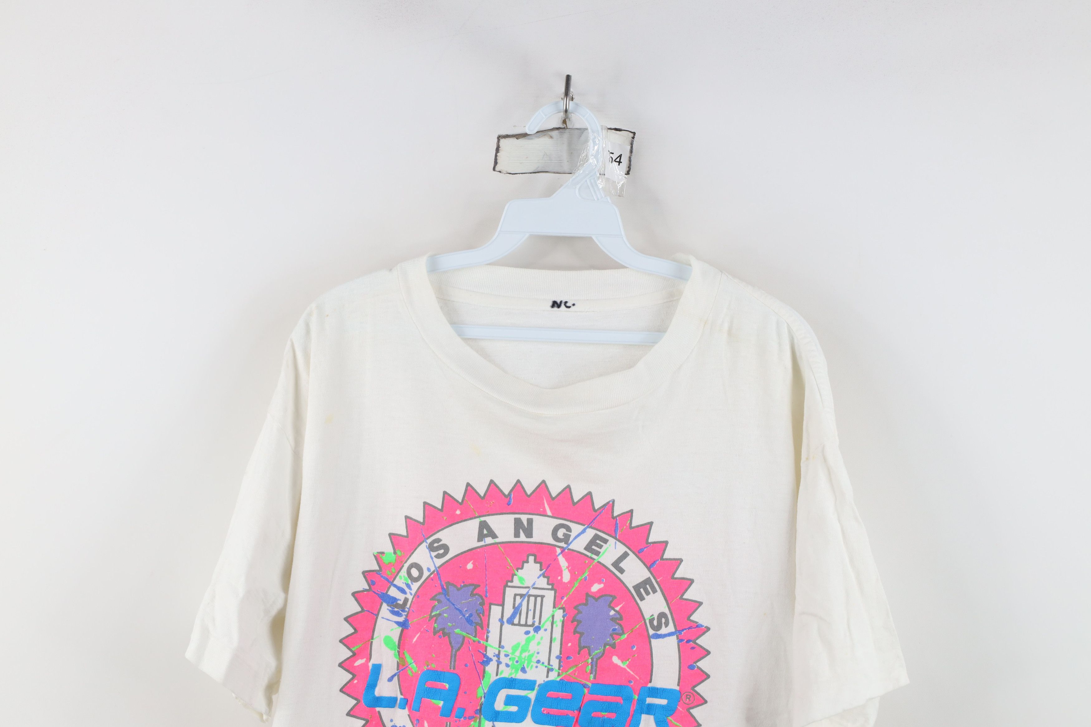 Vintage Vintage 90s LA Gear Spell Out Puff Paint T-Shirt White USA Size US XL / EU 56 / 4 - 2 Thumbnail