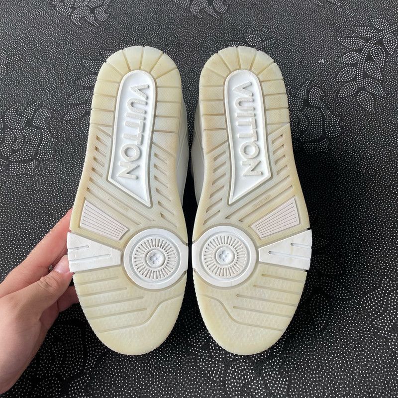 Louis Vuitton Louis Vuitton Trainer Low Top Sneakers for Women -2508 Size US 8 / IT 38 - 4 Thumbnail