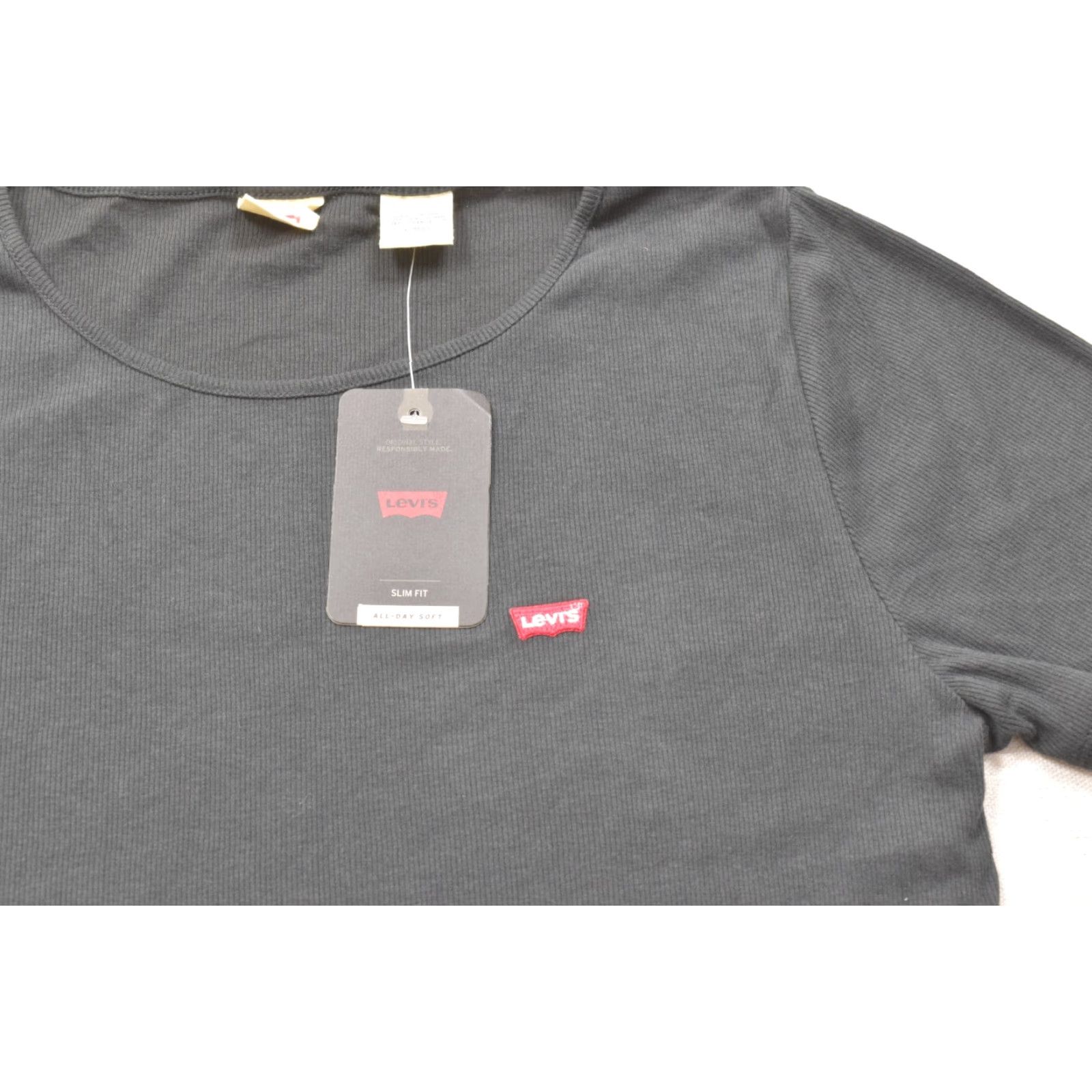 Levi's VINTAGE? No. Levi's Women XL Black Ribbed Short Sleeve Crew Neck Tee Slim Fit All-Day Shirt Size 40" / US 18 - 7 Thumbnail