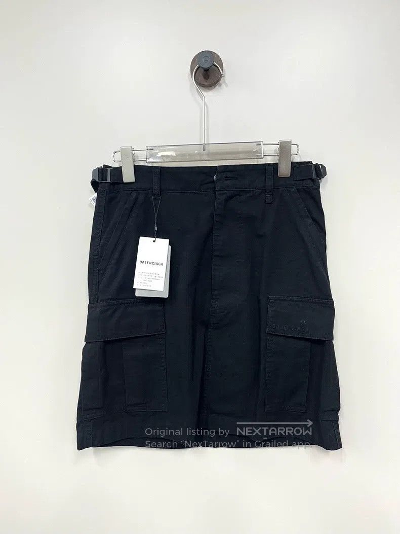 Balenciaga Balenciaga Black solid color button-up cargo A-line skirt Size 33" - 1 Thumbnail