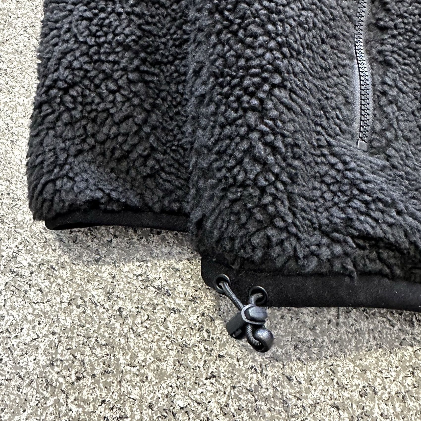 Levi's Levi's Jacket Mens XL Black All Over Sherpa Fleece Quilted Lined Mock Neck Jacket Size US XL / EU 56 / 4 - 2 Thumbnail