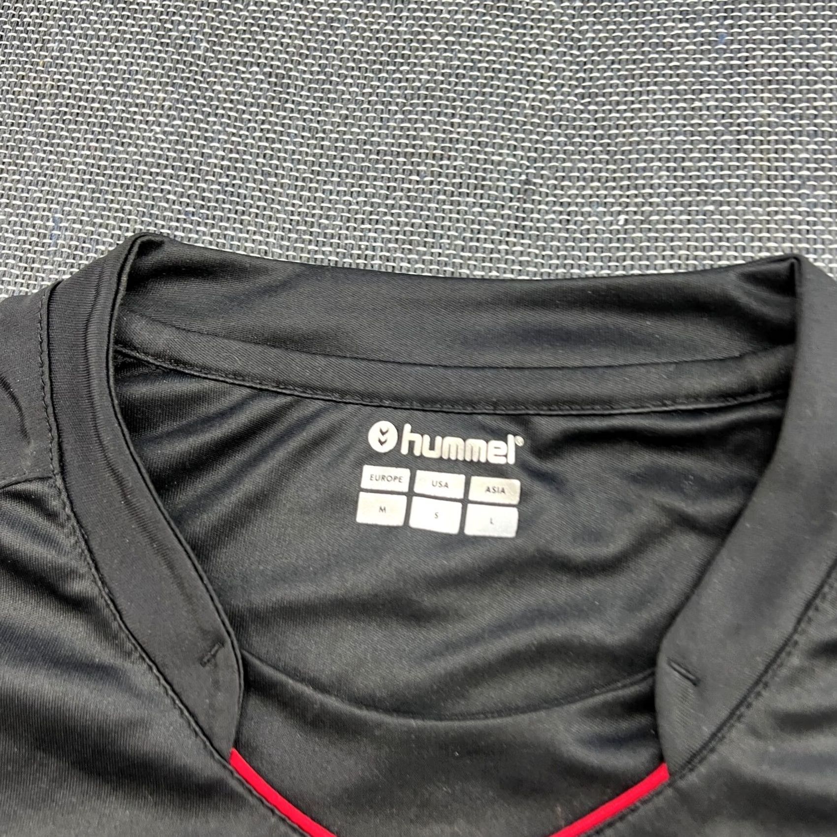 Hummel Hummel Denmark 2023 Training Jersey Mens Medium Football Adult Shirt Black Size US M / EU 48-50 / 2 - 7 Thumbnail