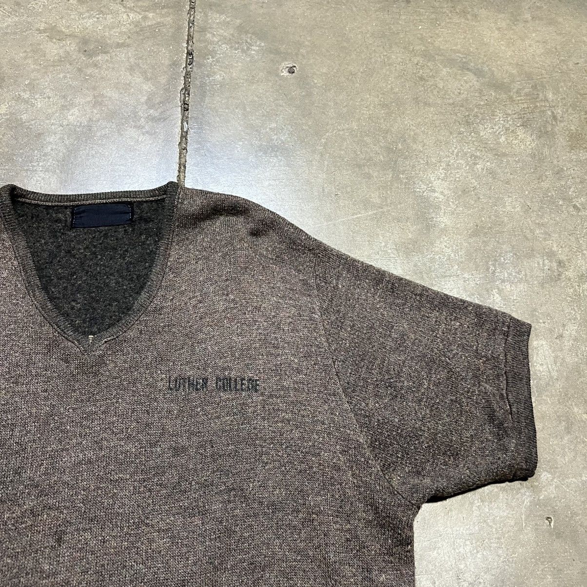 Vintage Vintage 60s 70s Short Sleeve Sweater Brown Grunge Punk USA Size US M / EU 48-50 / 2 - 3 Thumbnail