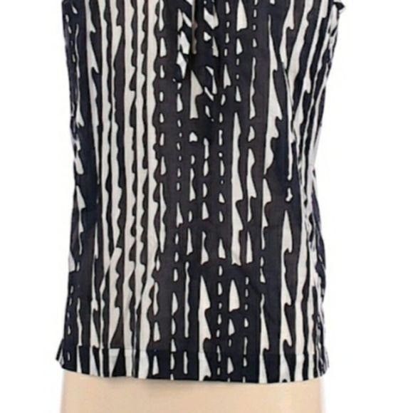 St. John St. John SoCa Cotton Sleeveless Top Sz S Navy Striped Pleate Size S / US 4 / IT 40 - 7 Thumbnail