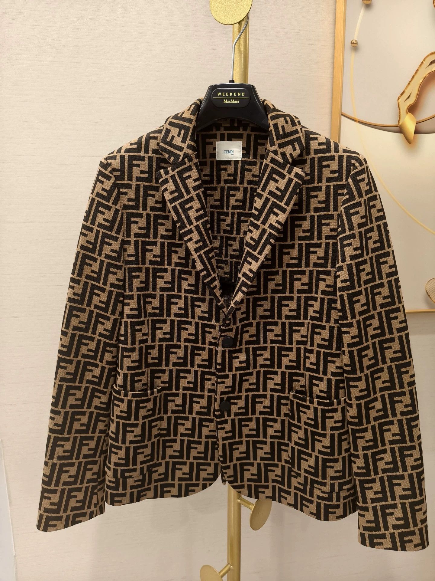 Fendi Fendi FF Logo Jacket Big Kids 12+ 110lbs Worn Twice Size XXS / US 00 / IT 34 - 1 Thumbnail