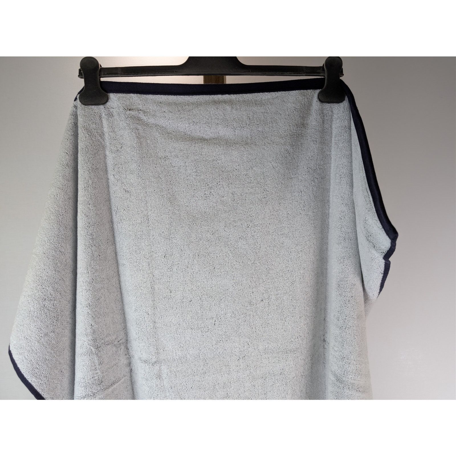 Amiri o1rshd1 Size: OS / Q:5 / Small Logo Towel in Dark Navy Size ONE SIZE - 13 Thumbnail