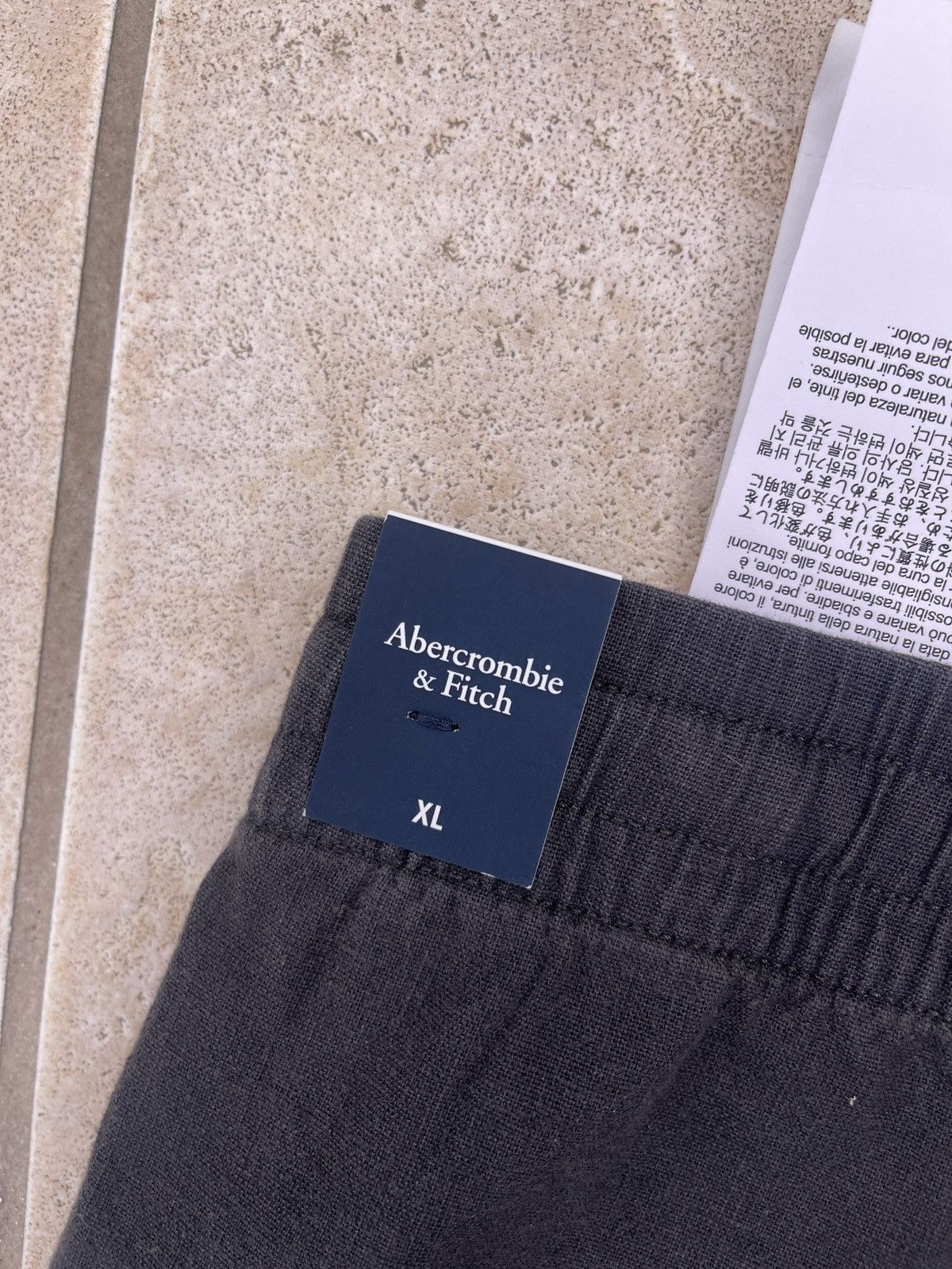 Abercrombie & Fitch Abercrombie & Fitch Charcoal Linen Blend Joggers NEW w/ TAGS Size US 36 / EU 52 - 5 Thumbnail