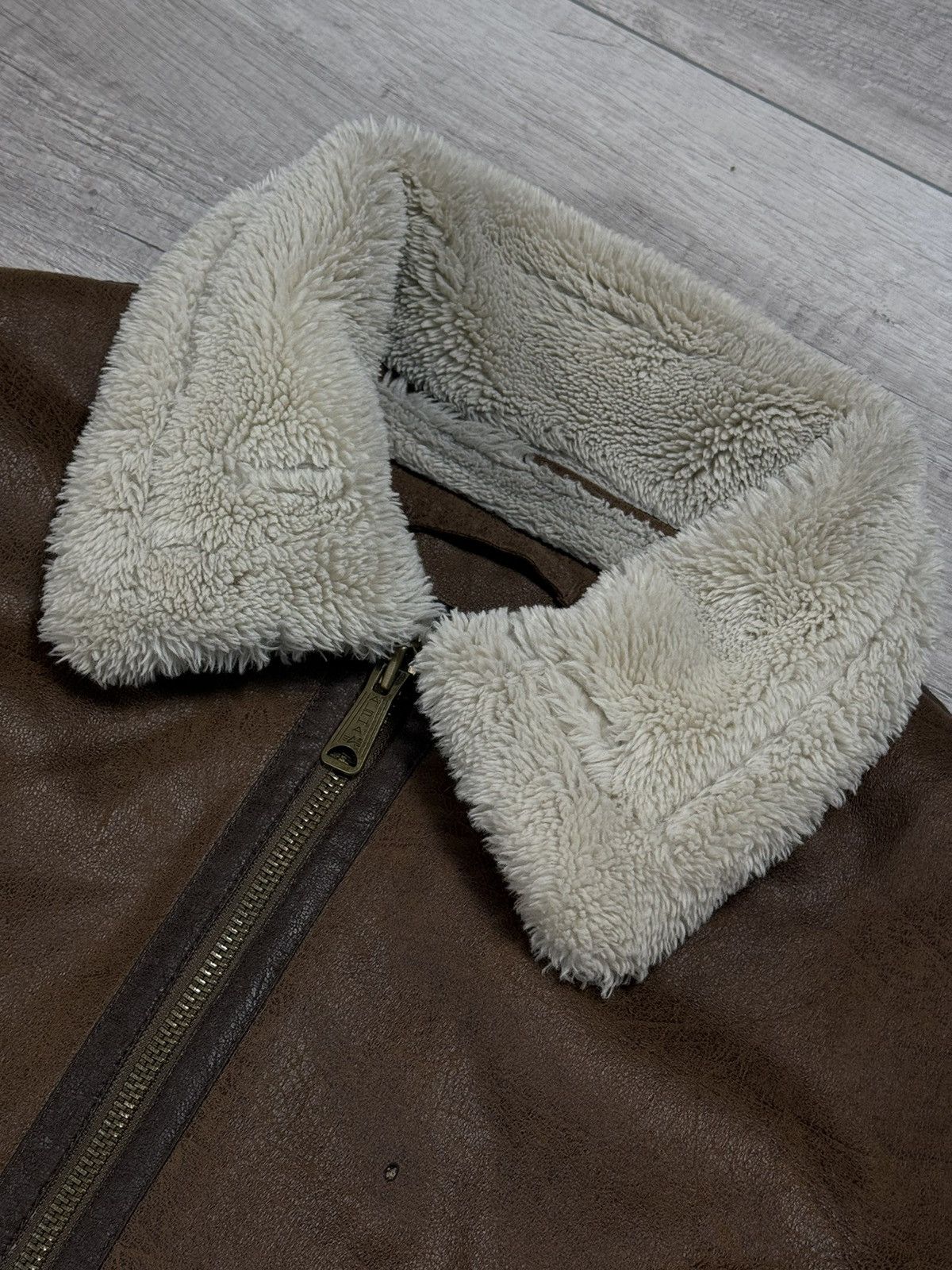 Alpha Industries Alpha Industries Sherpa Jacket B3 FL Size US XXL / EU 58 / 5 - 7 Thumbnail