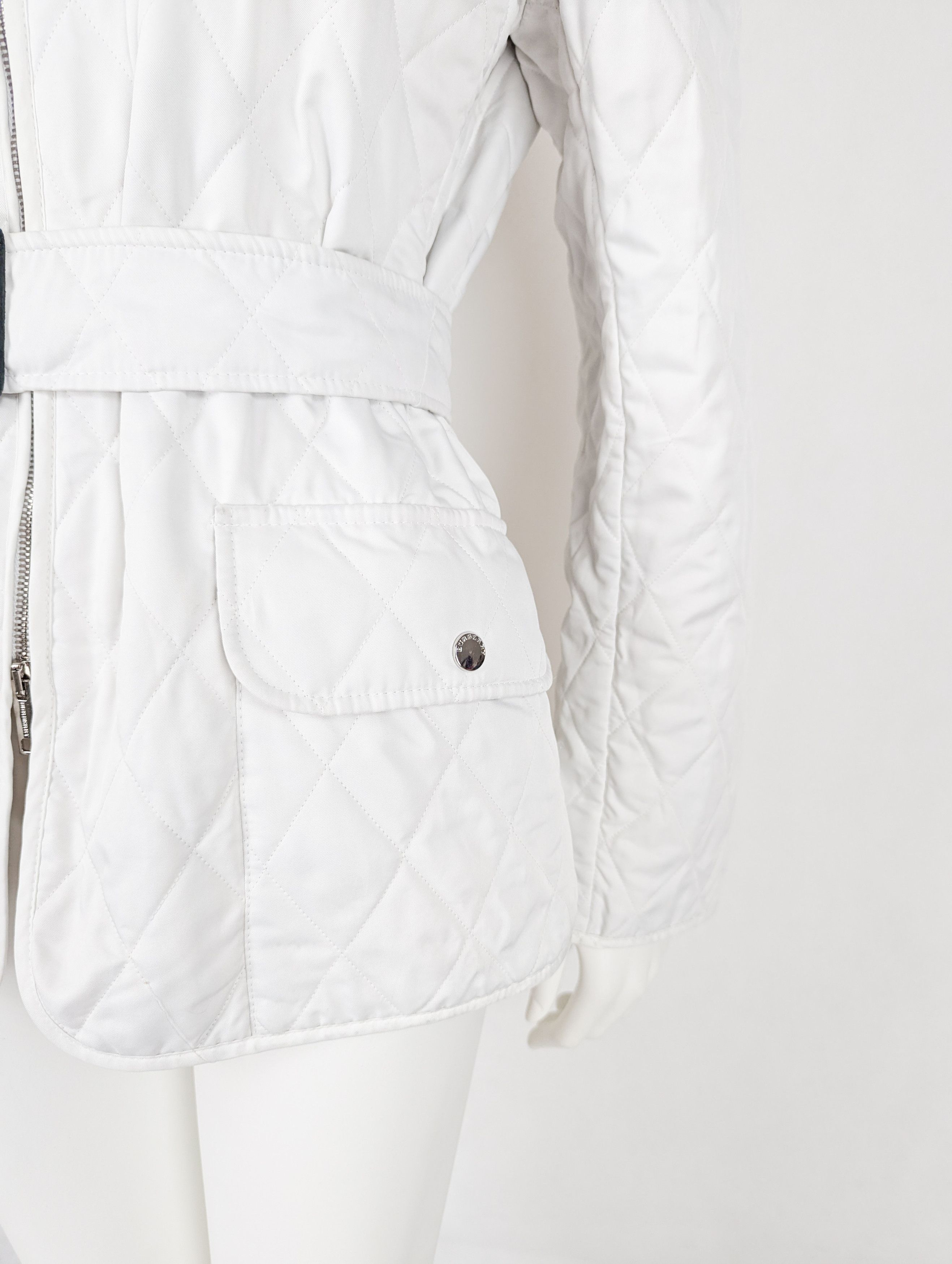 Burberry Burberry quilted nova check coat L Size L / US 10 / IT 46 - 4 Thumbnail