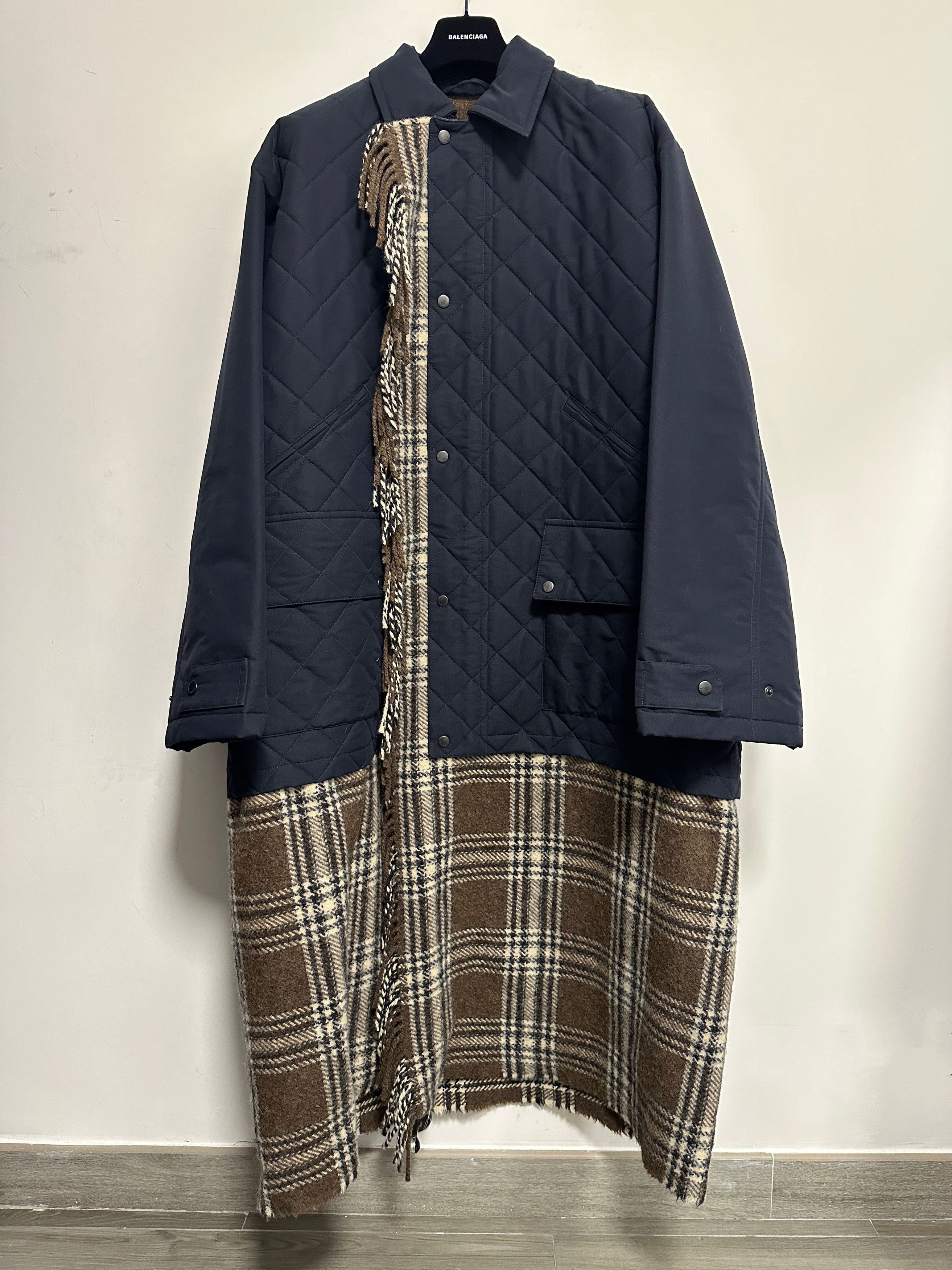 Balenciaga SP24 Layered quilted and check parka Size US S / EU 44-46 / 1 - 1 Thumbnail