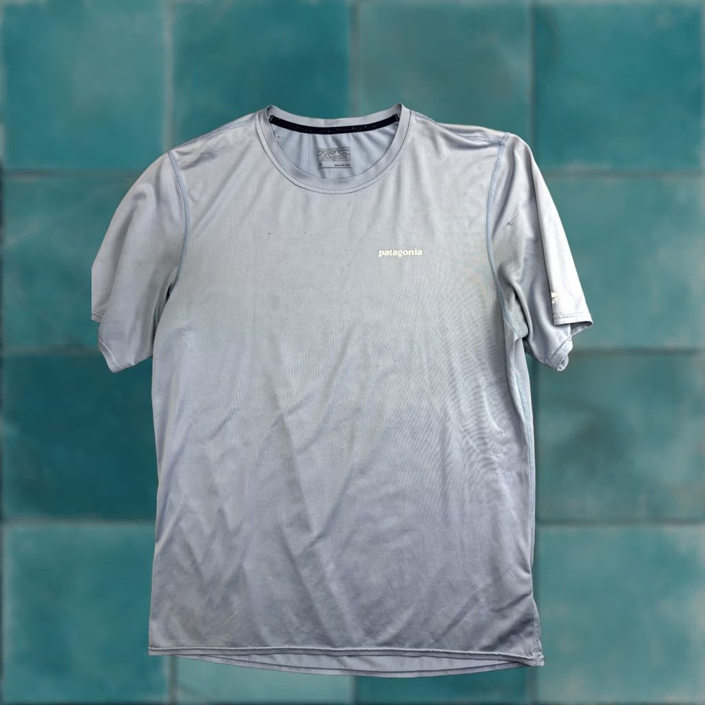 Patagonia Patagonia Shirt Mens M Blue Short Sleeve UPF 50 Graphic Sun Top Hiking Size US M / EU 48-50 / 2 - 1 Thumbnail
