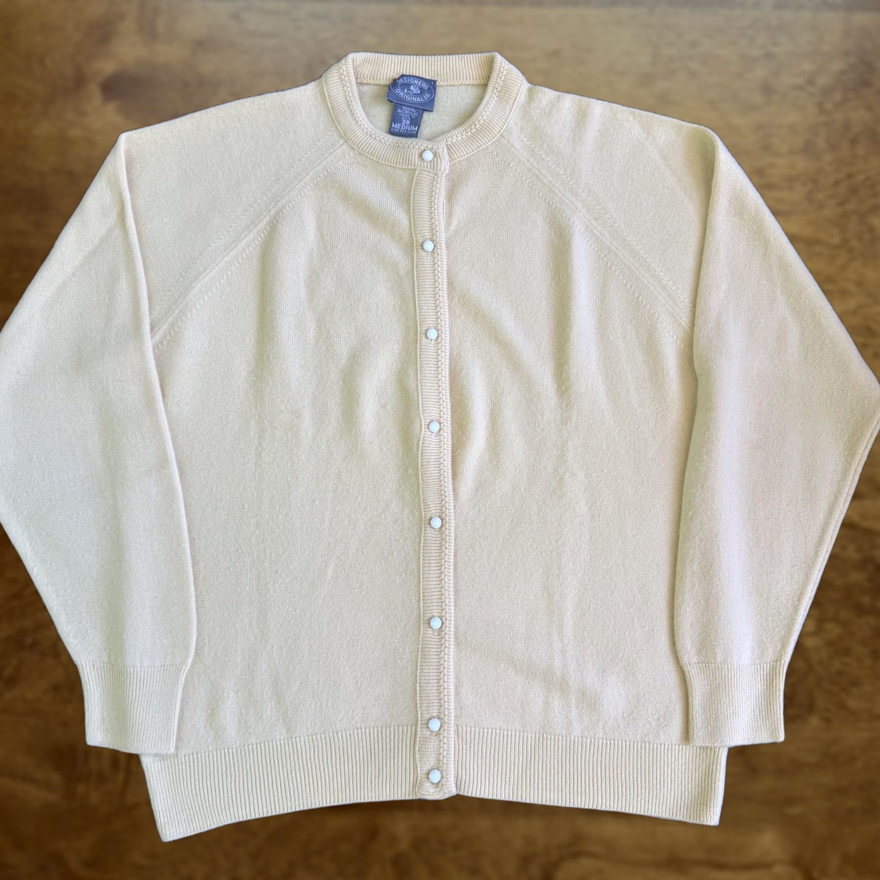 Vintage VINTAGE Designers Originals Cardigan Shirt Womens Medium Yellow Button Front Knit USA Size M / US 6-8 / IT 42-44 - 1 Thumbnail