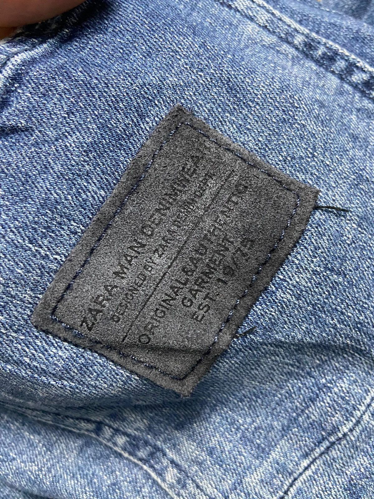 Japanese Brand × Vintage × Zara ZARA MAN DENIMWEAR Ripped Jeans (131) Size US 31 - 5 Thumbnail