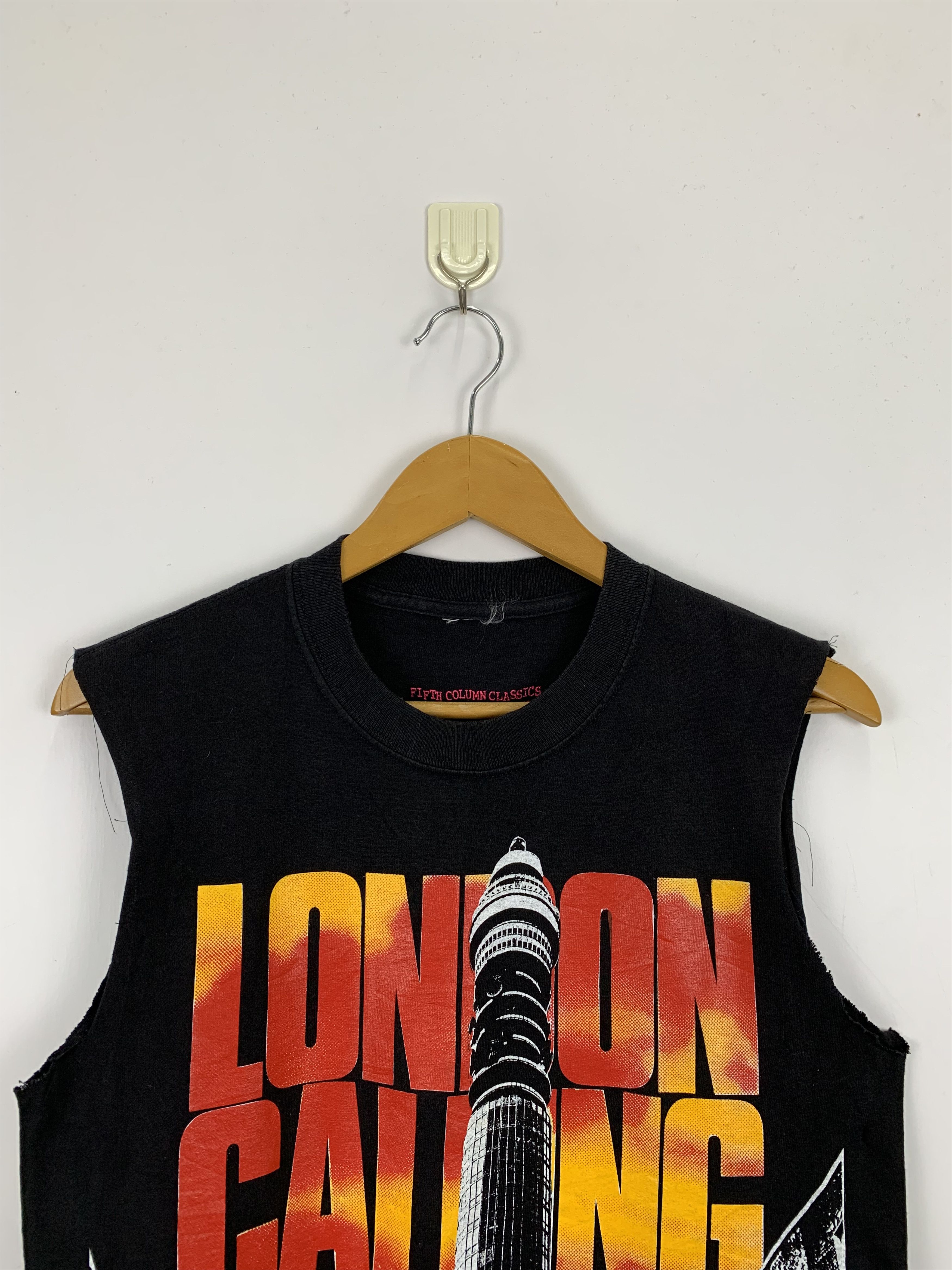 Band Tees × Vintage Vintage Fifth Column The Clash London Calling TA0242 Size US M / EU 48-50 / 2 - 2 Thumbnail