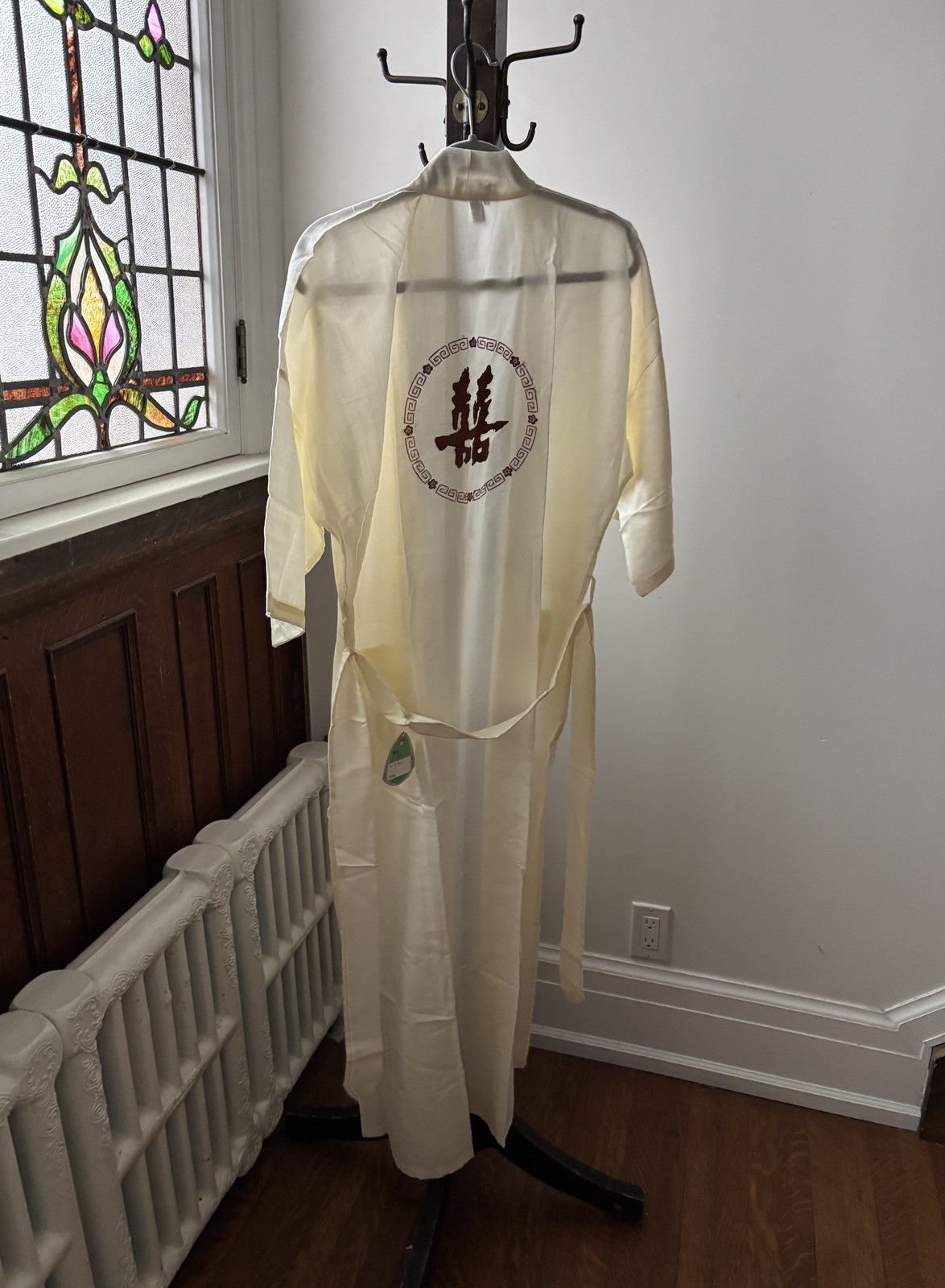 Vintage Vintage Bath Robe Cotton Chinese Embroidered Lounge Belted Size US M / EU 48-50 / 2 - 1 Thumbnail