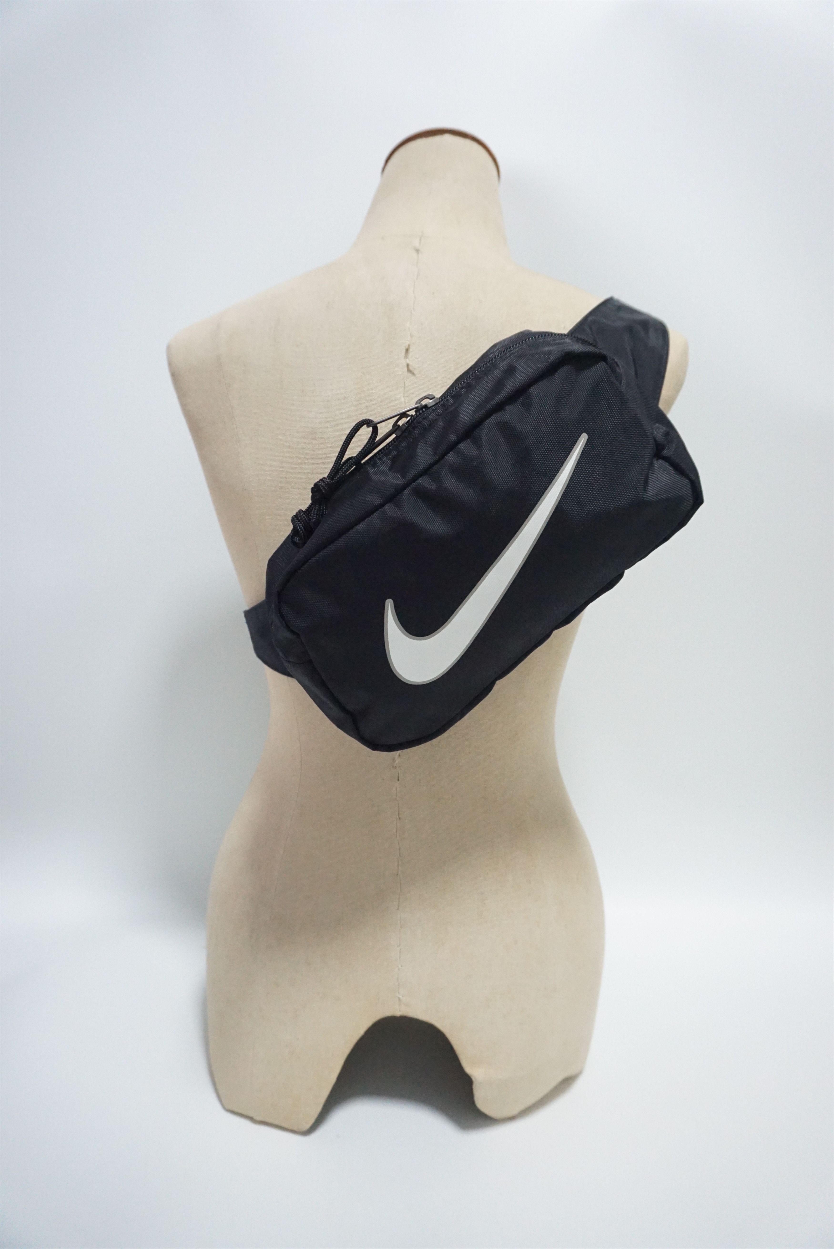 Nike × Vintage Vintage Nike Waist Bag Size ONE SIZE - 2 Thumbnail