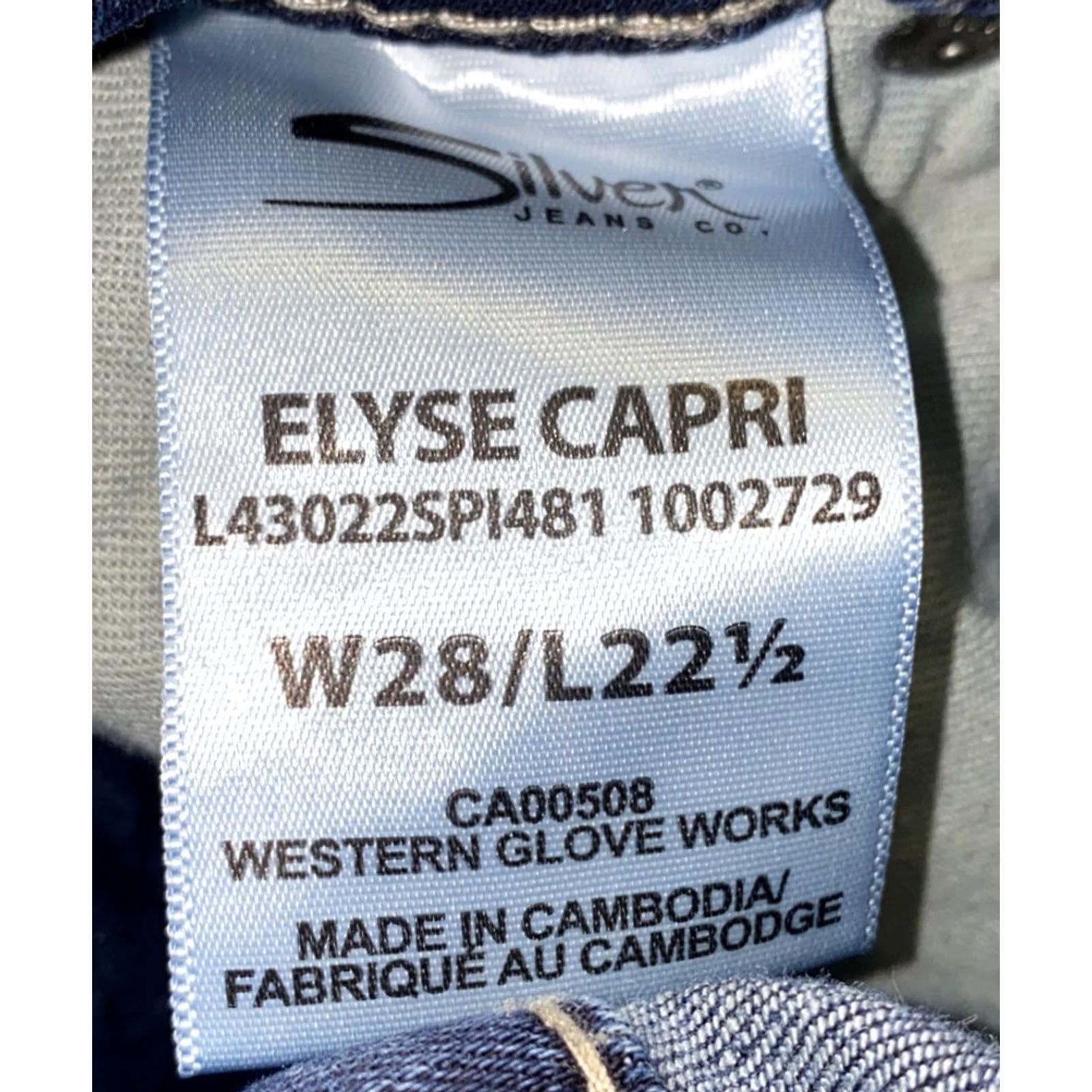 Silver Jeans Co. Silver Jeans Elyse Womens Capri Denim Zip Fly 28x22.5 Blue Cotton Blend Capris Womens Regular Denim Jeans 2X Site Size 28" / US 6 / IT 42 - 8 Thumbnail