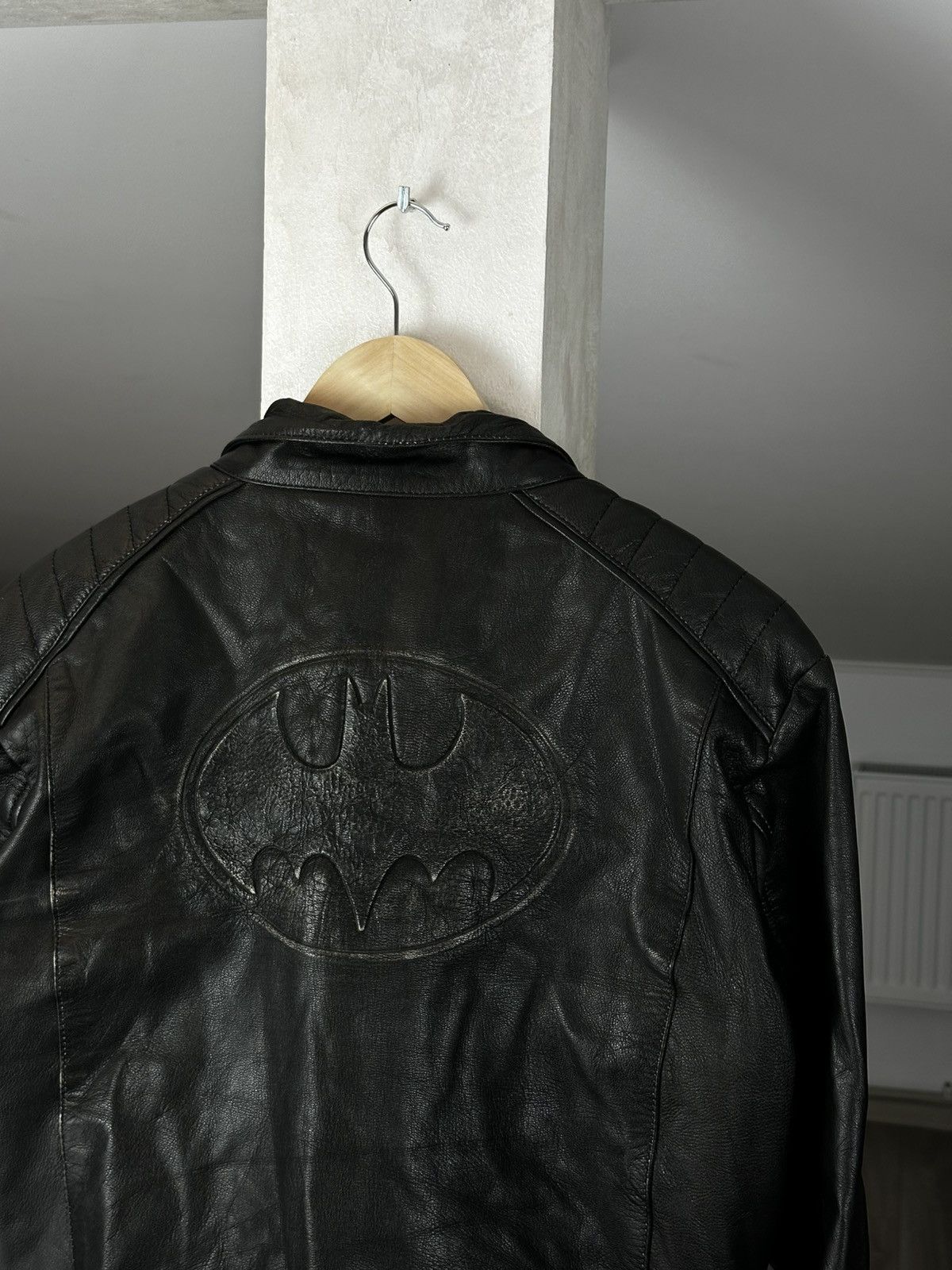 Schott Rare Vintage Batman Leather Bomber Jacket Size US M / EU 48-50 / 2 - 4 Thumbnail
