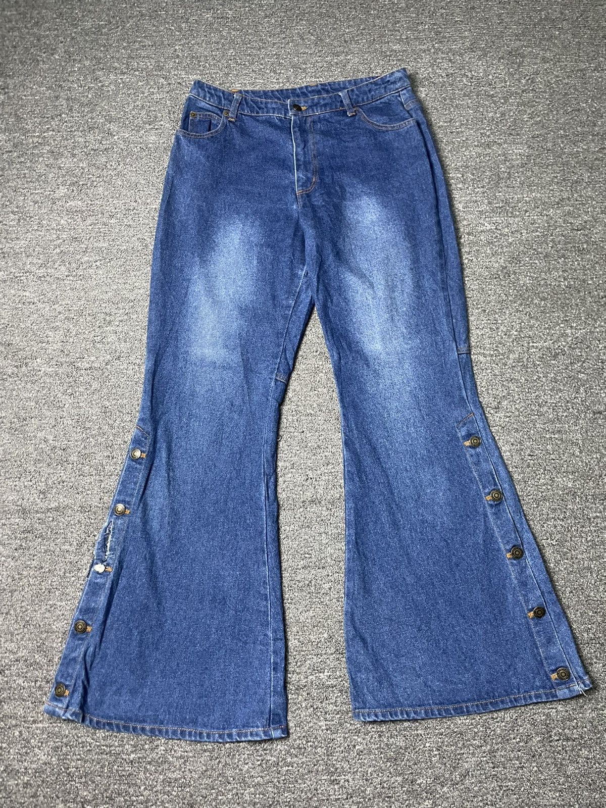 Japanese Brand × Vintage Japanese Brand Bootcut Snap Button Jeans (83) Size 30" / US 8 / IT 44 - 1 Thumbnail