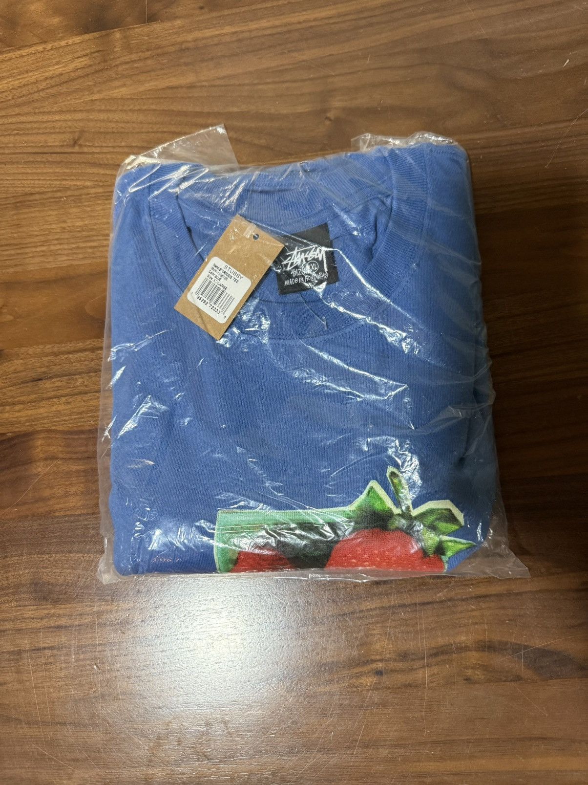 Stussy STÜSSY STUSSY BERRIES TEE IN BLUE COTTON T-SHIRT SIZE XXL Size US XXL / EU 58 / 5 - 4 Thumbnail