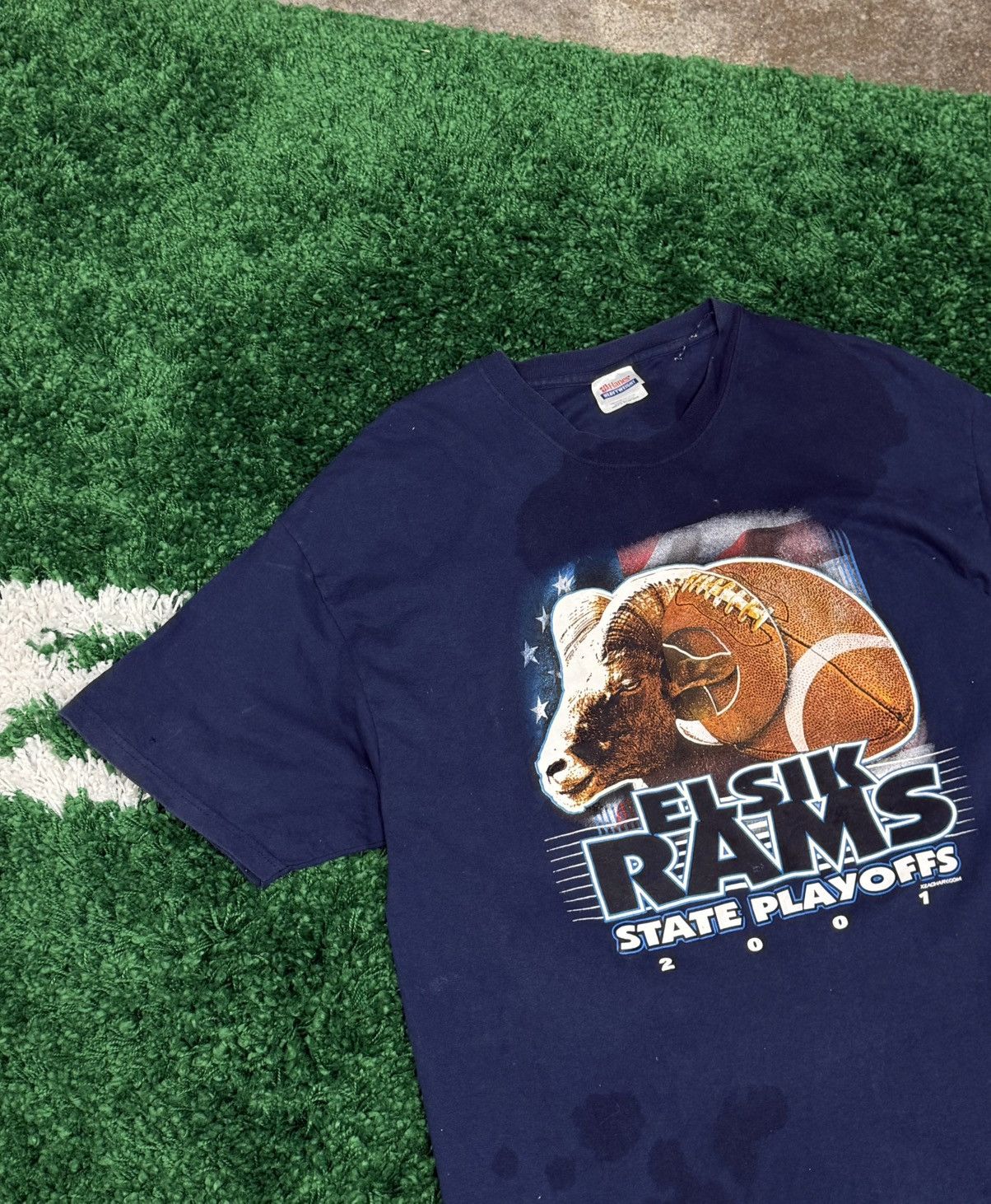 Vintage Vintage 2001 Rams Football Photo Logo Tee Distressed XL Size US XL / EU 56 / 4 - 2 Thumbnail