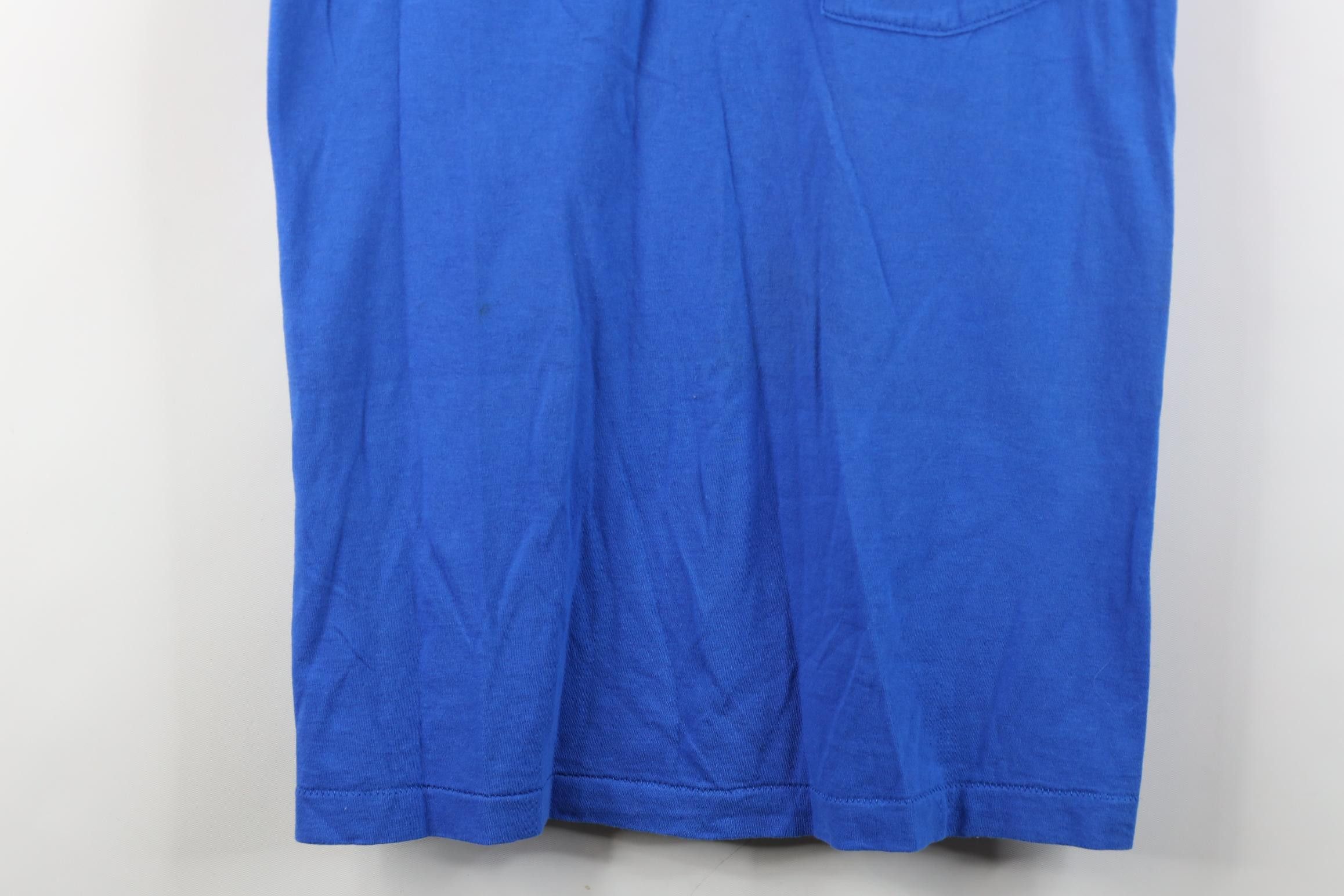 Vintage Vintage 90s Streetwear Cotton Muscle T-Shirt Pocket Blue USA Size US M / EU 48-50 / 2 - 3 Thumbnail