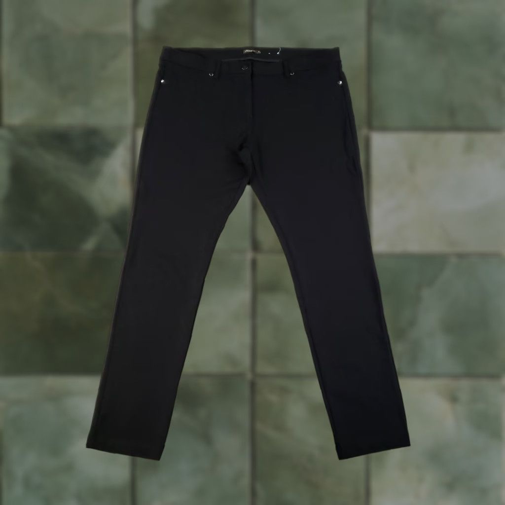J.McLaughlin J. McLaughlin Pants Adult Size 14 Black Stretch Straight Chino Casual Knit 27in Inseam Women Size 34" / US 12 / IT 48 - 1 Thumbnail
