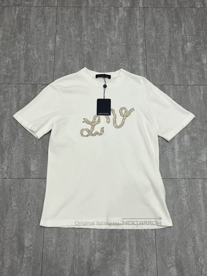Louis Vuitton Louis Vuitton 25 New Louis Vuitton White Year of the Snake Size US L / EU 52-54 / 3 - 1 Thumbnail