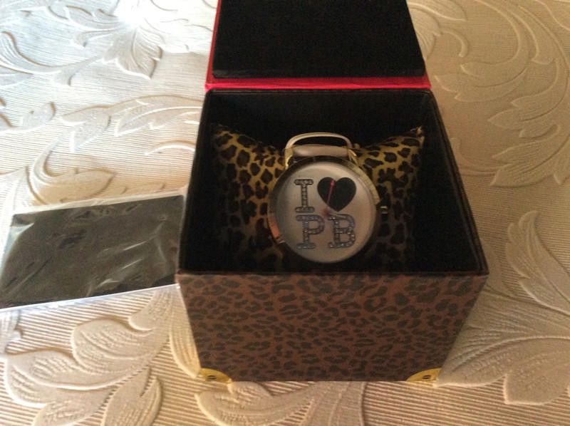 Designer Paul's Boutique Women's with White Dial leather strap watch Size ONE SIZE - 1 Thumbnail