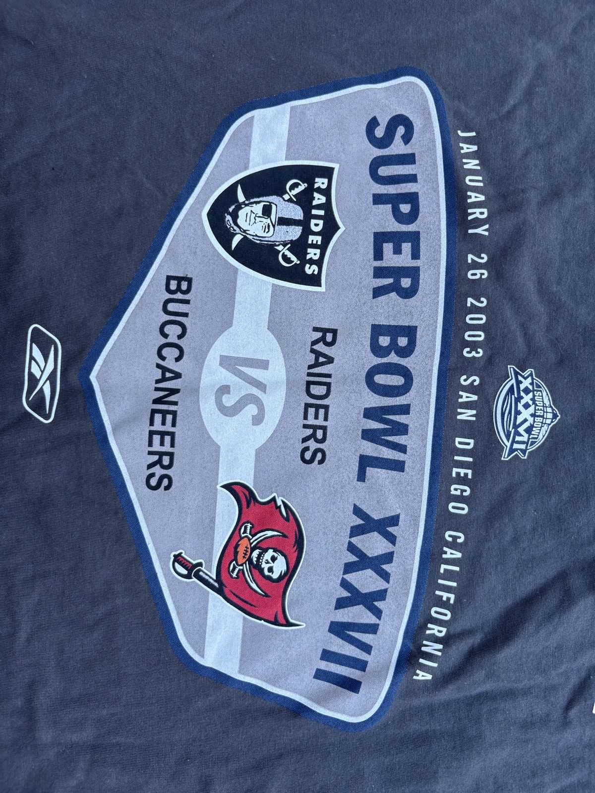 NFL Vintage 03’ Reebok NFL “Super Bowl XXXVII” Shirt Size XL Size US XL / EU 56 / 4 - 4 Thumbnail
