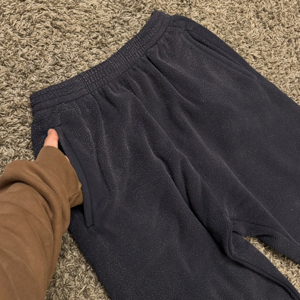 Gap × Yeezy Size Small - Yeezy Gap Polar Fleece Sweatpants Navy Blue Size US 28 / EU 44 - 5 Thumbnail