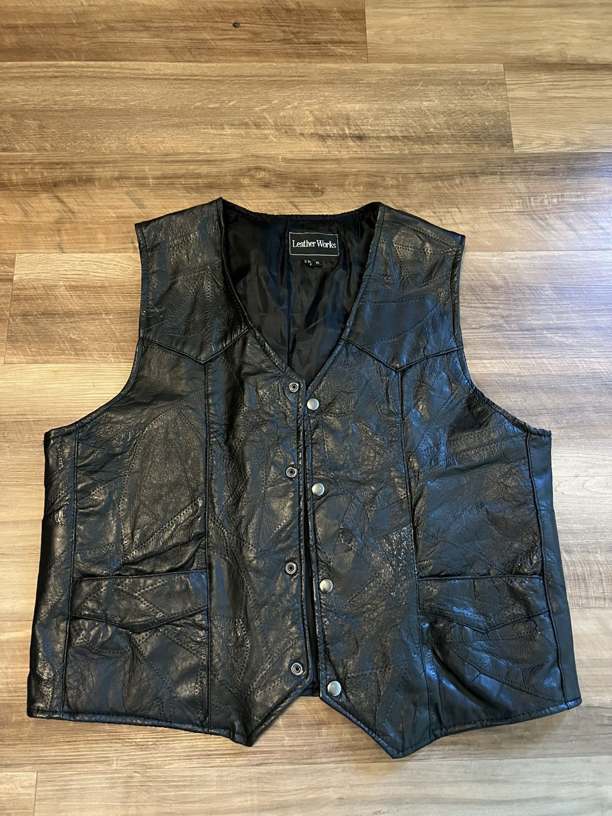 Genuine Leather 100% Leather vintage vest Size US L / EU 52-54 / 3 - 1 Thumbnail
