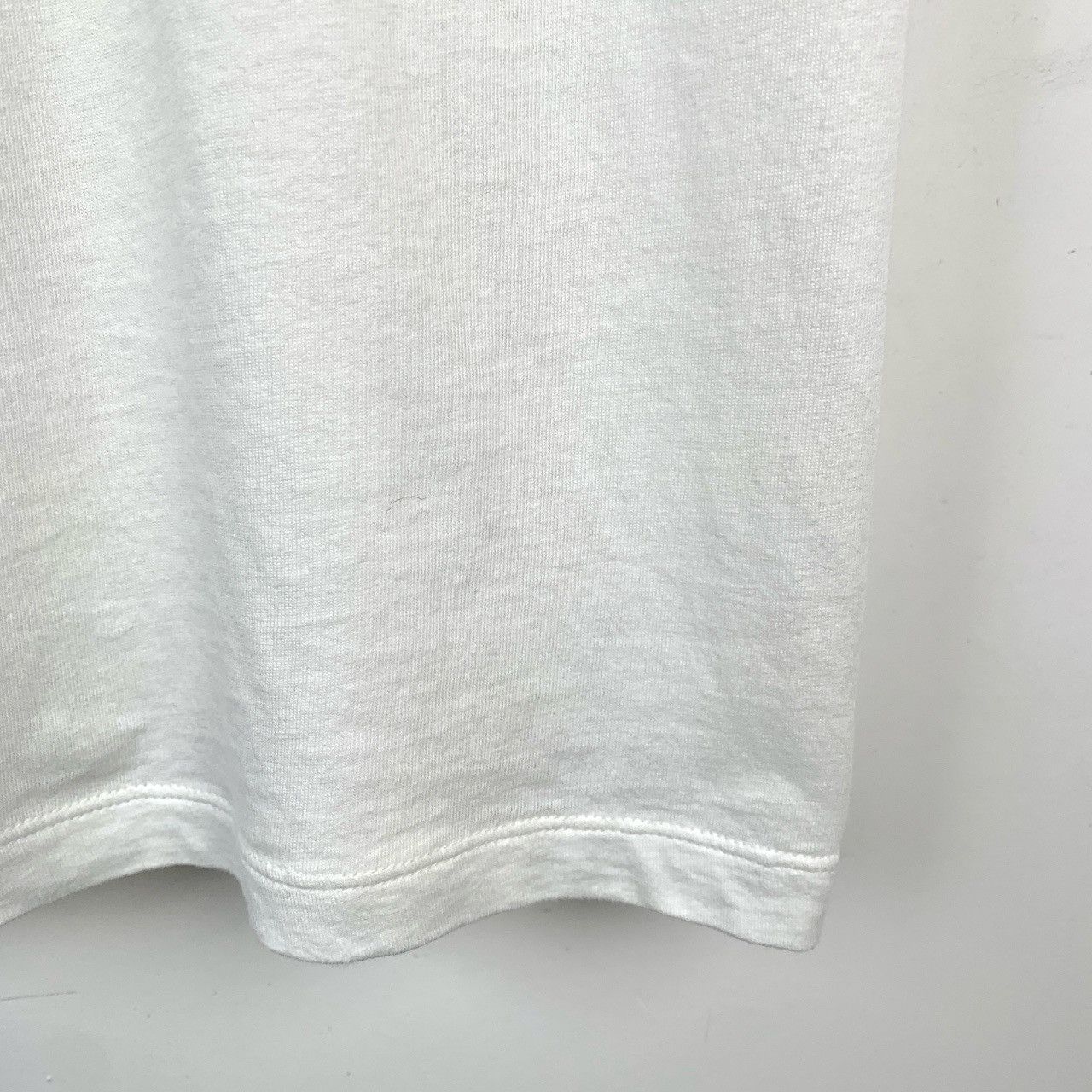 Gucci Gucci Floral Logo Print White Cotton T-Shirt (Size XS) Size XS / US 0-2 / IT 36-38 - 5 Thumbnail