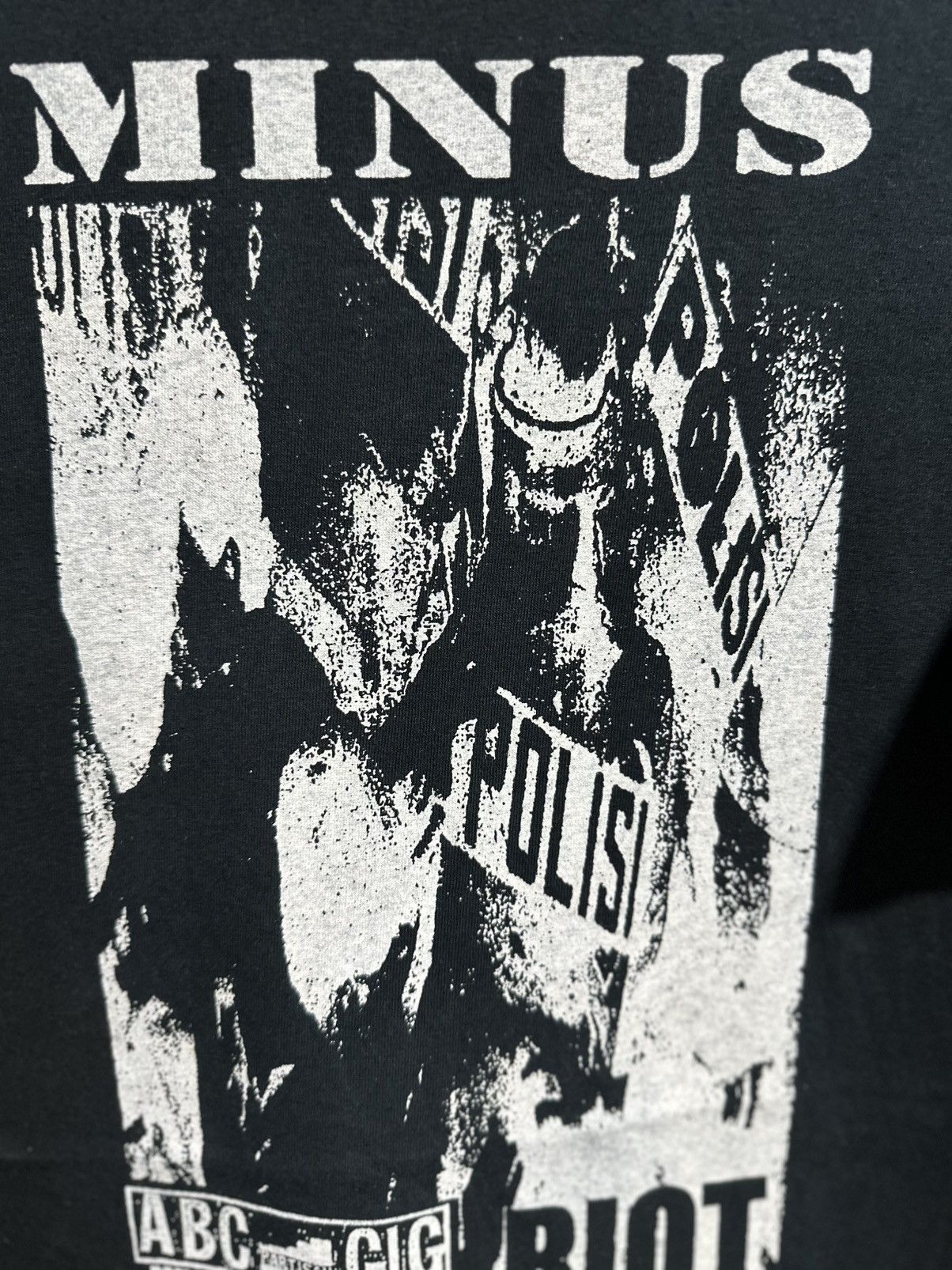 Band Tees Vintage Minus Riot Police Tour Japan Faded Tee Size US L / EU 52-54 / 3 - 2 Thumbnail