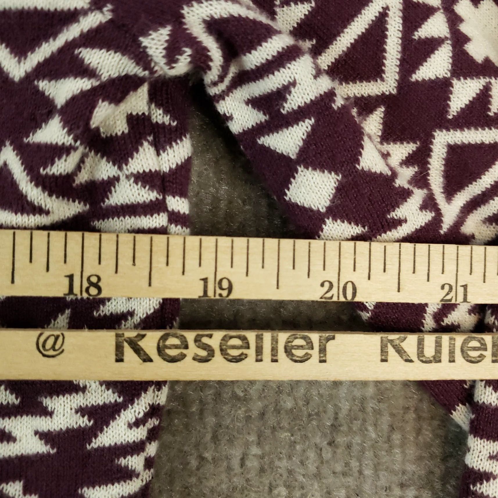 Vintage Duluth Sweater Women M Purple Aztec Mock Neck Long Sleeve Size M / US 6-8 / IT 42-44 - 4 Thumbnail