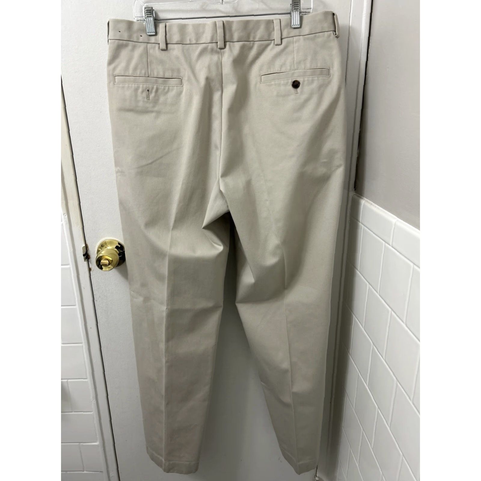 Brooks Brothers Brooks Brothers Advantage Chino Hudson Pants Mens 36x32 Beige Cotton Slim/Classic 5-Pocket Zipper Button Casual Workwear"} Size US 36 / EU 52 - 6 Thumbnail