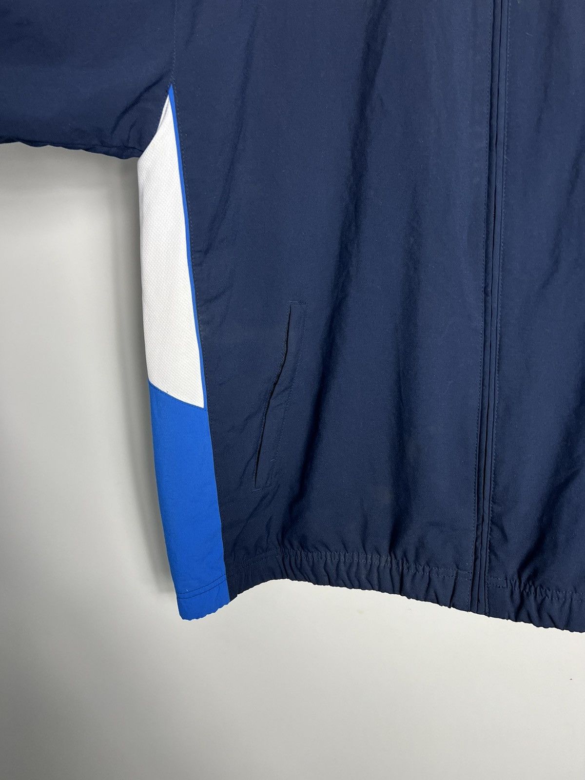 Nike Jacket Nike ON Chenecks Zipped Logo Size US L / EU 52-54 / 3 - 4 Thumbnail