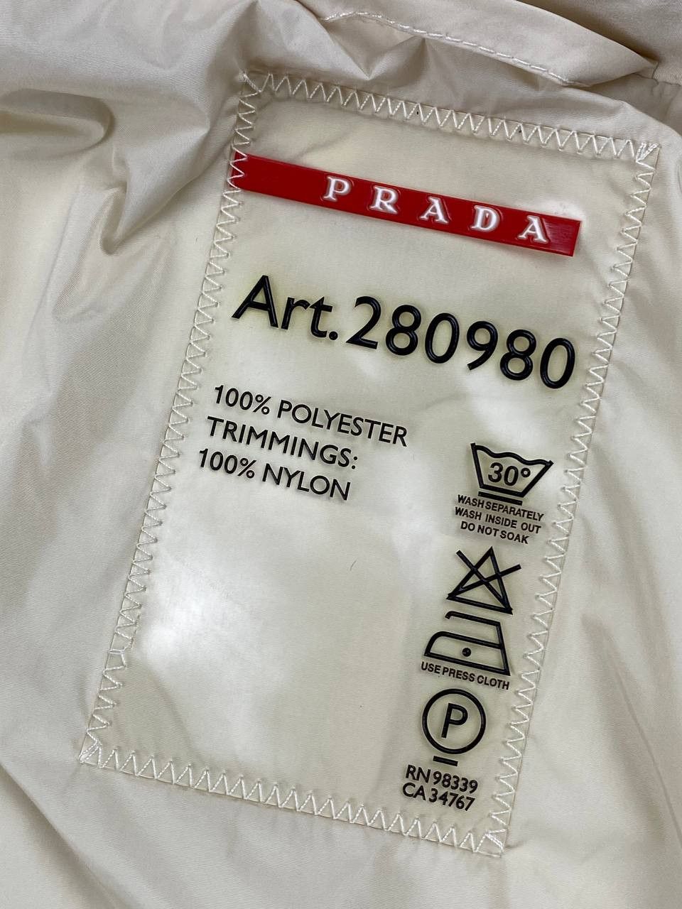 Prada Vintage Prada Windbreaker Wind Stopper Jacket Size L / US 10 / IT 46 - 8 Thumbnail