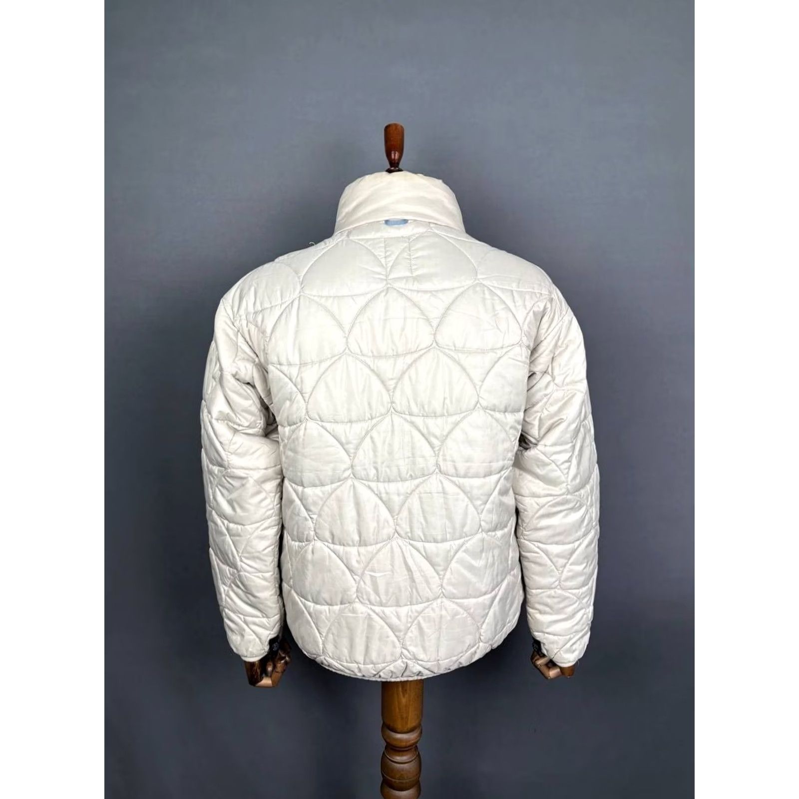 Nike Nike Quilted Jacket Mens Outer Layer L Ivory Polyester Long Sleeve Size US L / EU 52-54 / 3 - 2 Thumbnail
